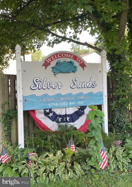 SILVER SANDS - Residential