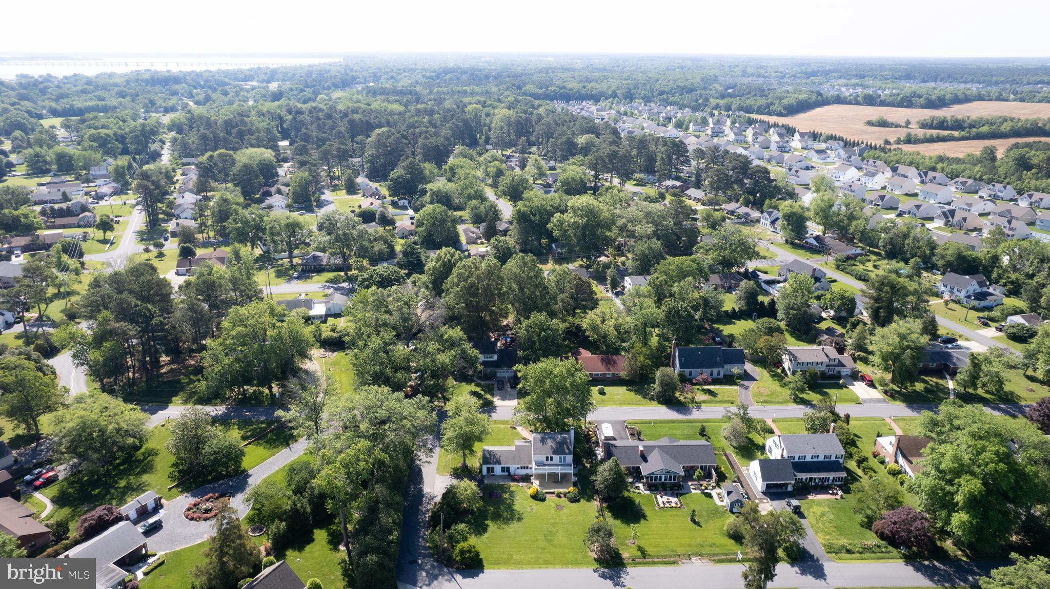 ALGONQUIN - Residential