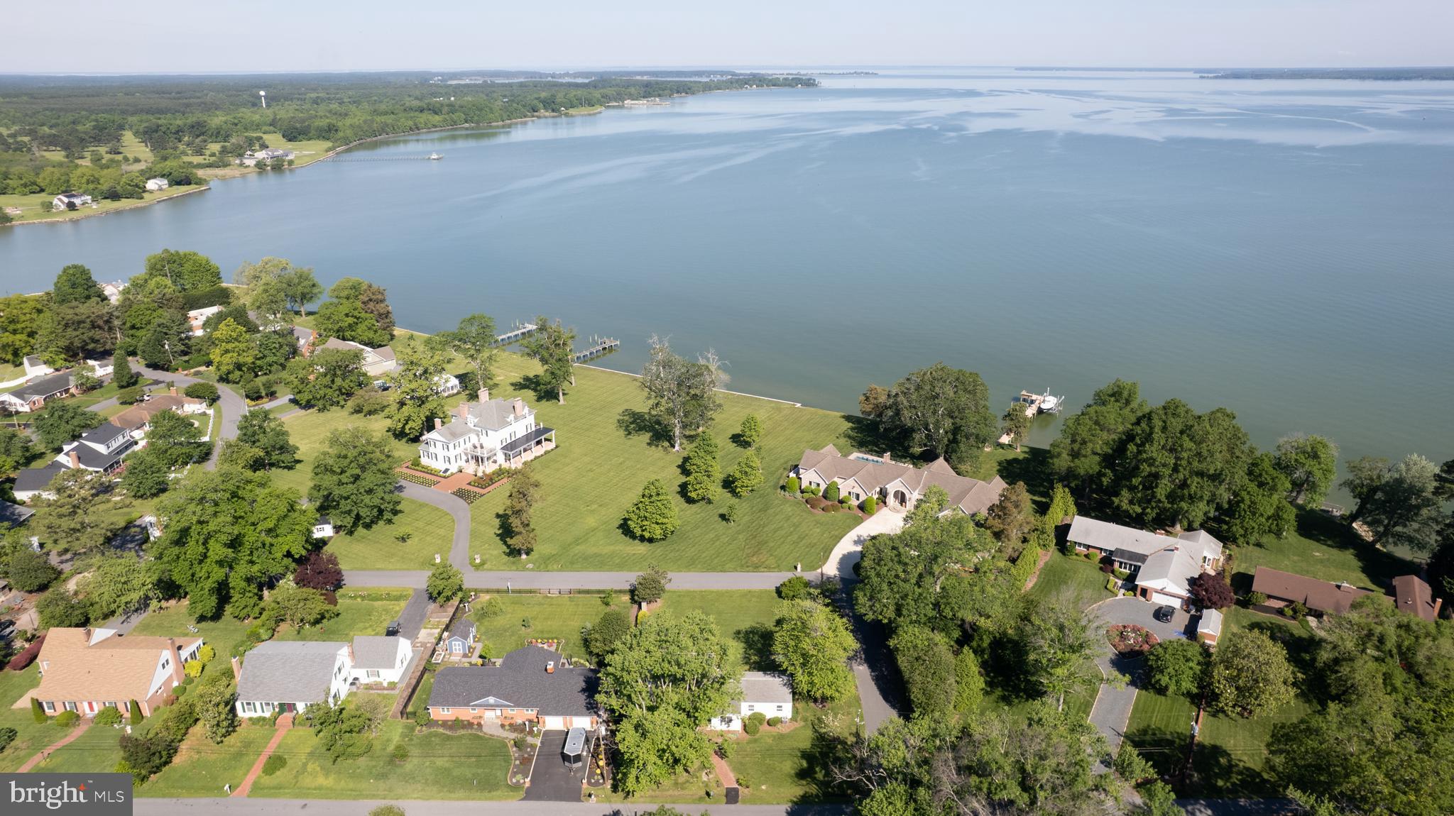 ALGONQUIN - Residential