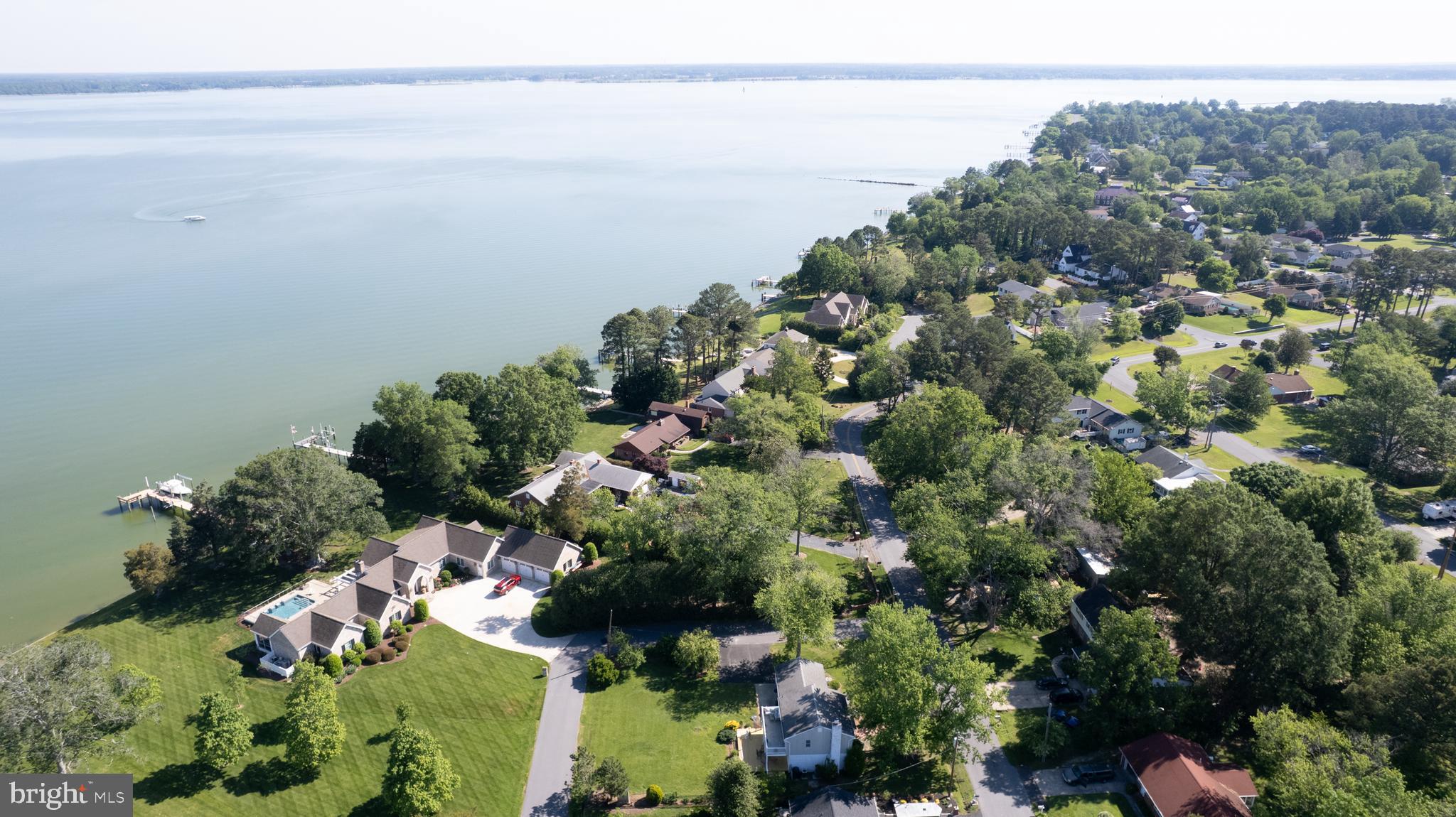 ALGONQUIN - Residential