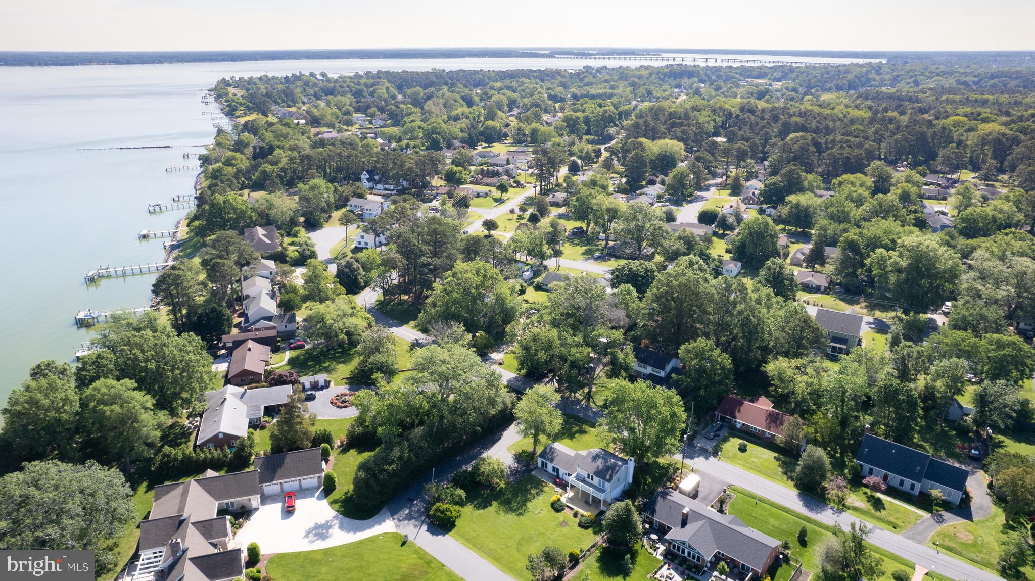 ALGONQUIN - Residential