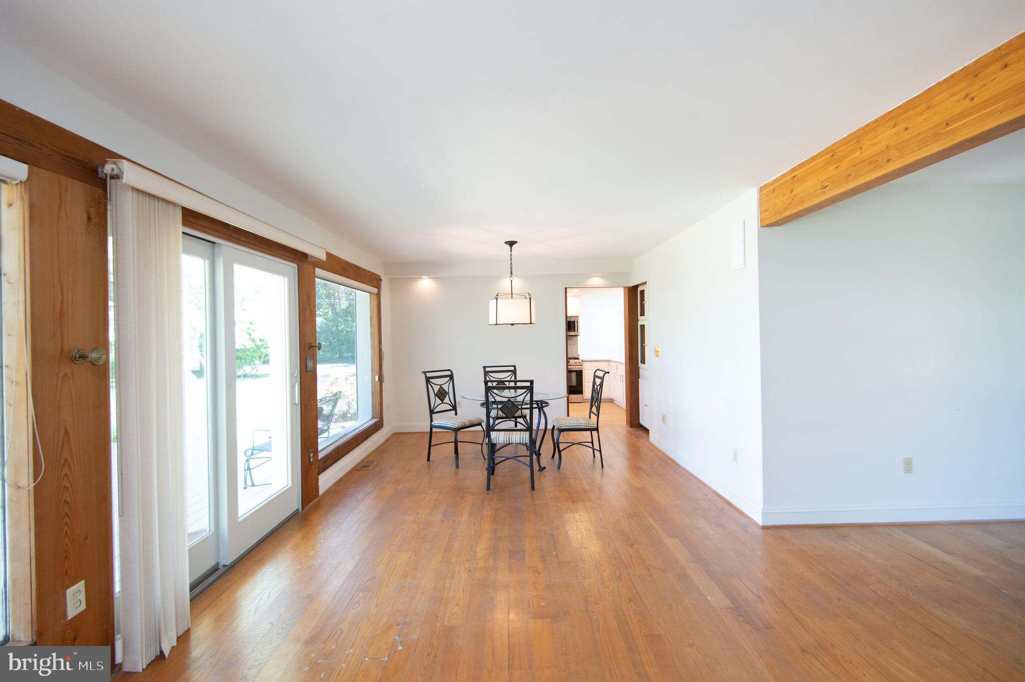 ALGONQUIN - Residential