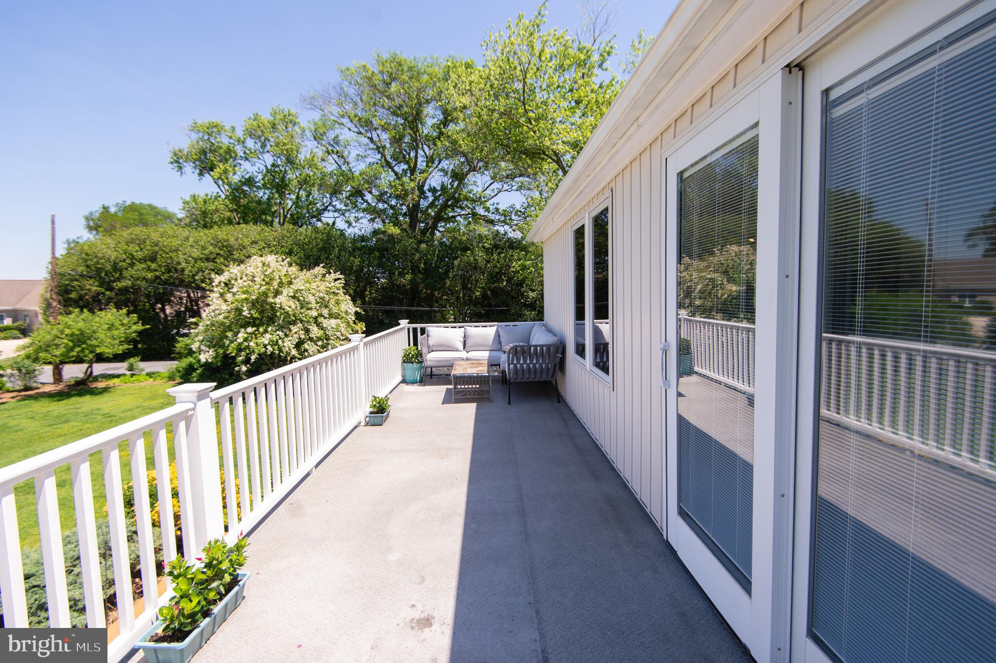 ALGONQUIN - Residential