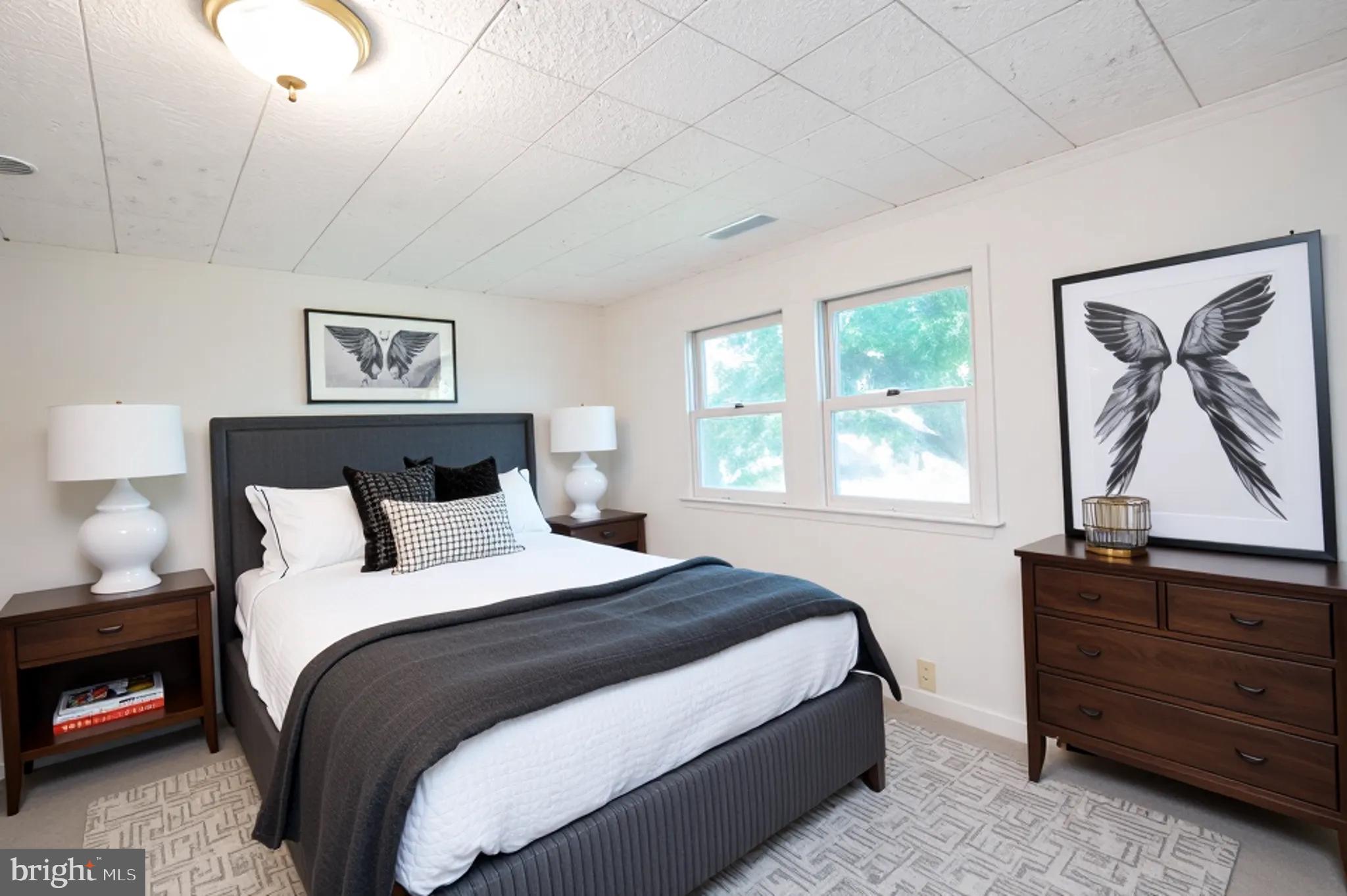 ALGONQUIN - Residential