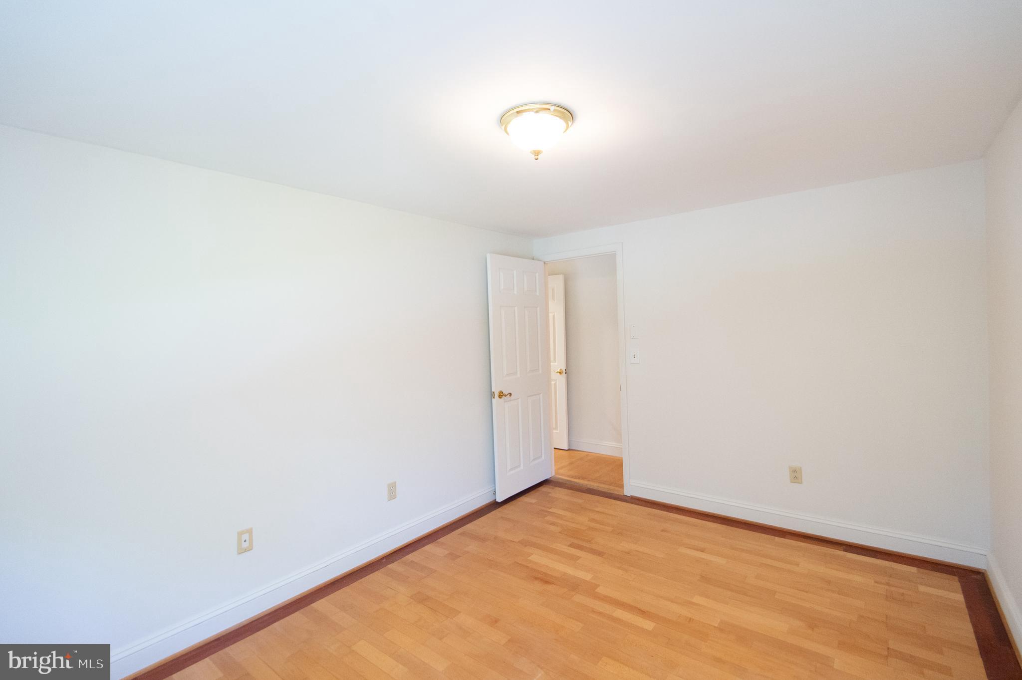 ALGONQUIN - Residential