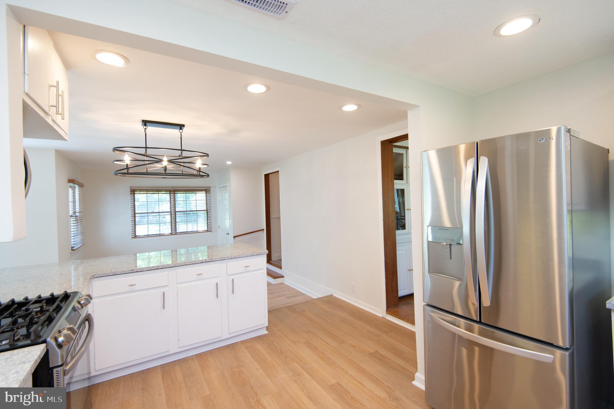 ALGONQUIN - Residential