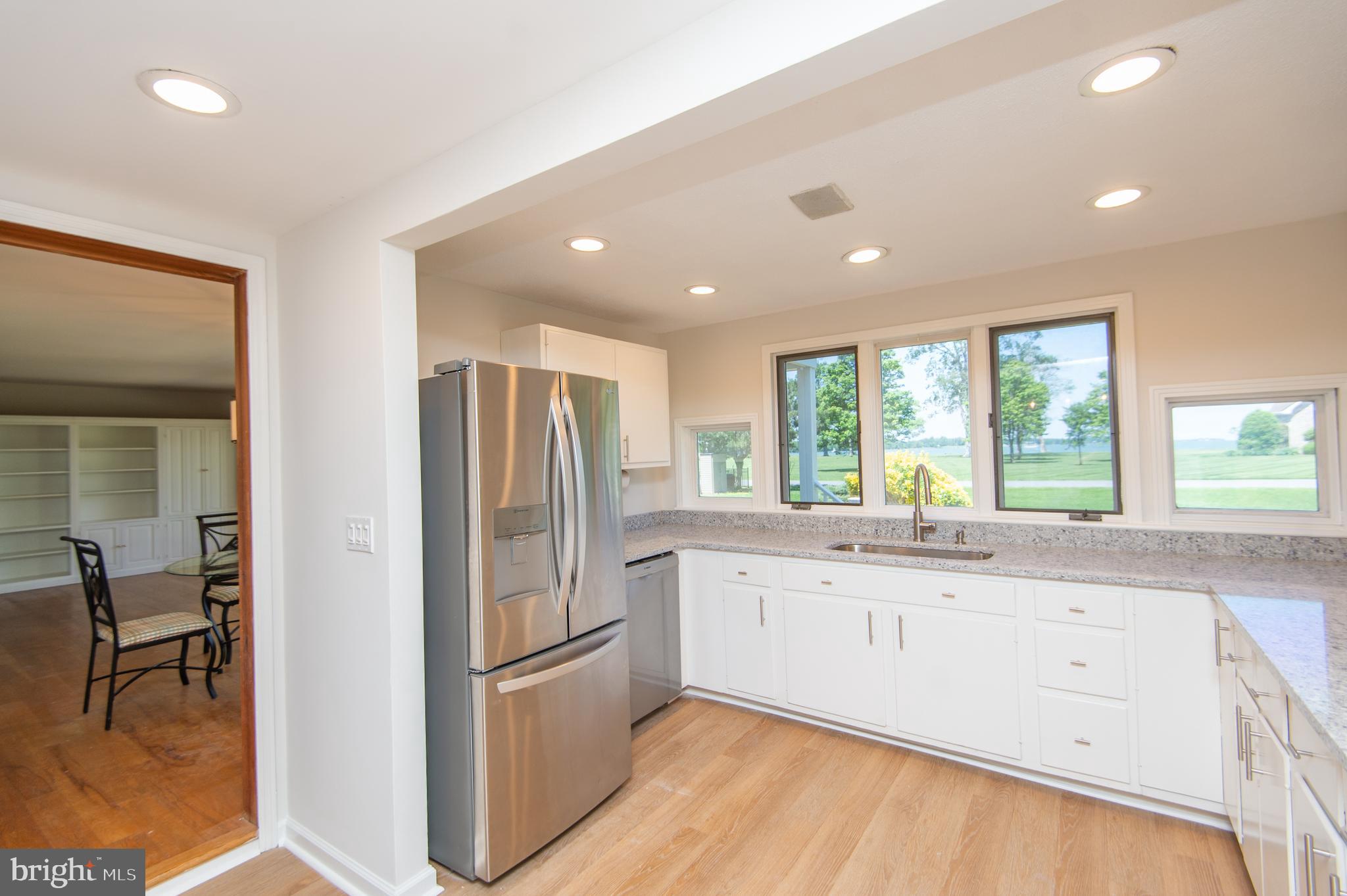 ALGONQUIN - Residential