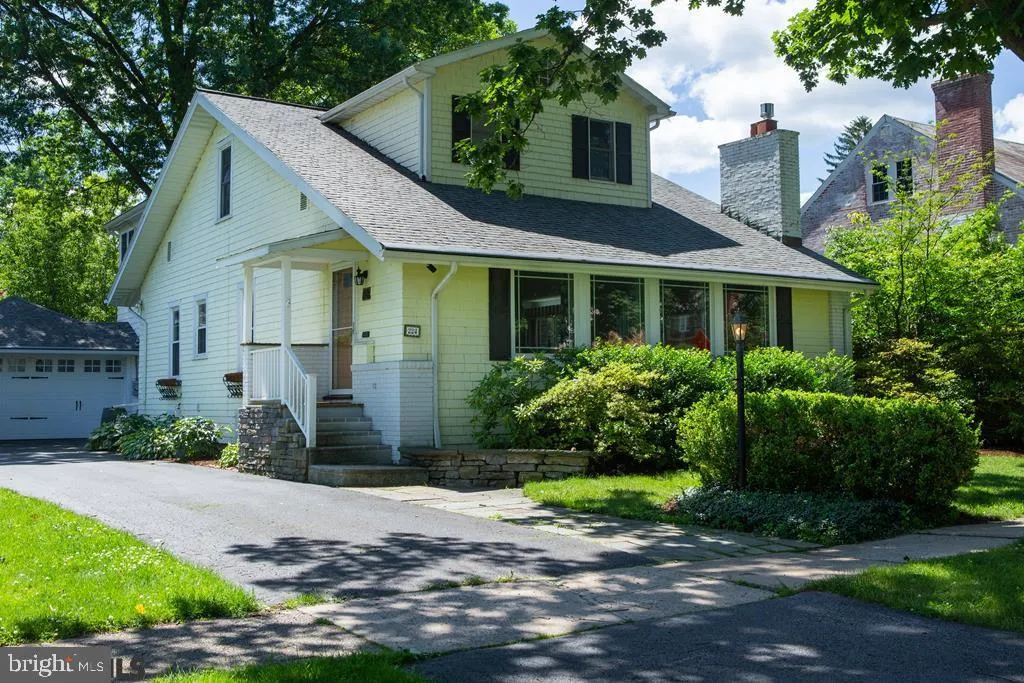 224 Ridge Avenue, State College, PA 16803