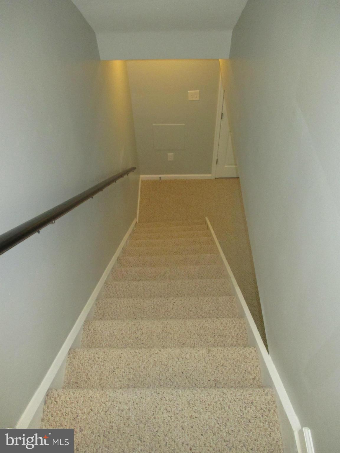 HOLLAND HILL - Residential