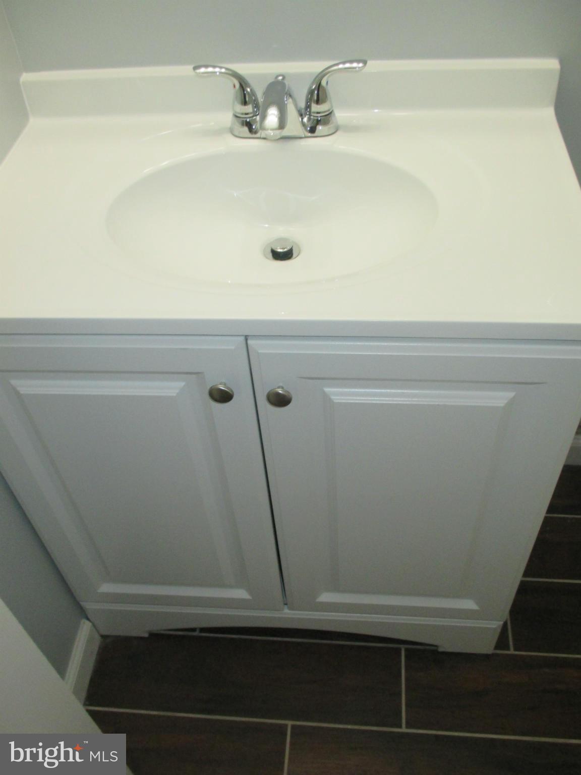 HOLLAND HILL - Residential