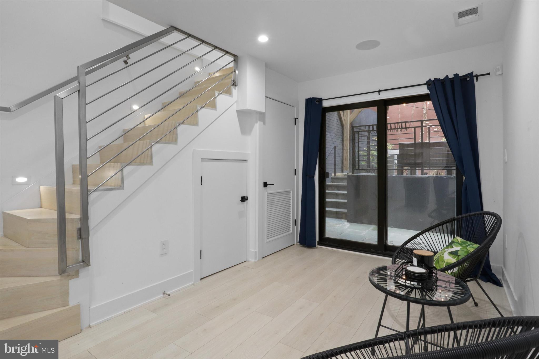 ECKINGTON - Residential Lease