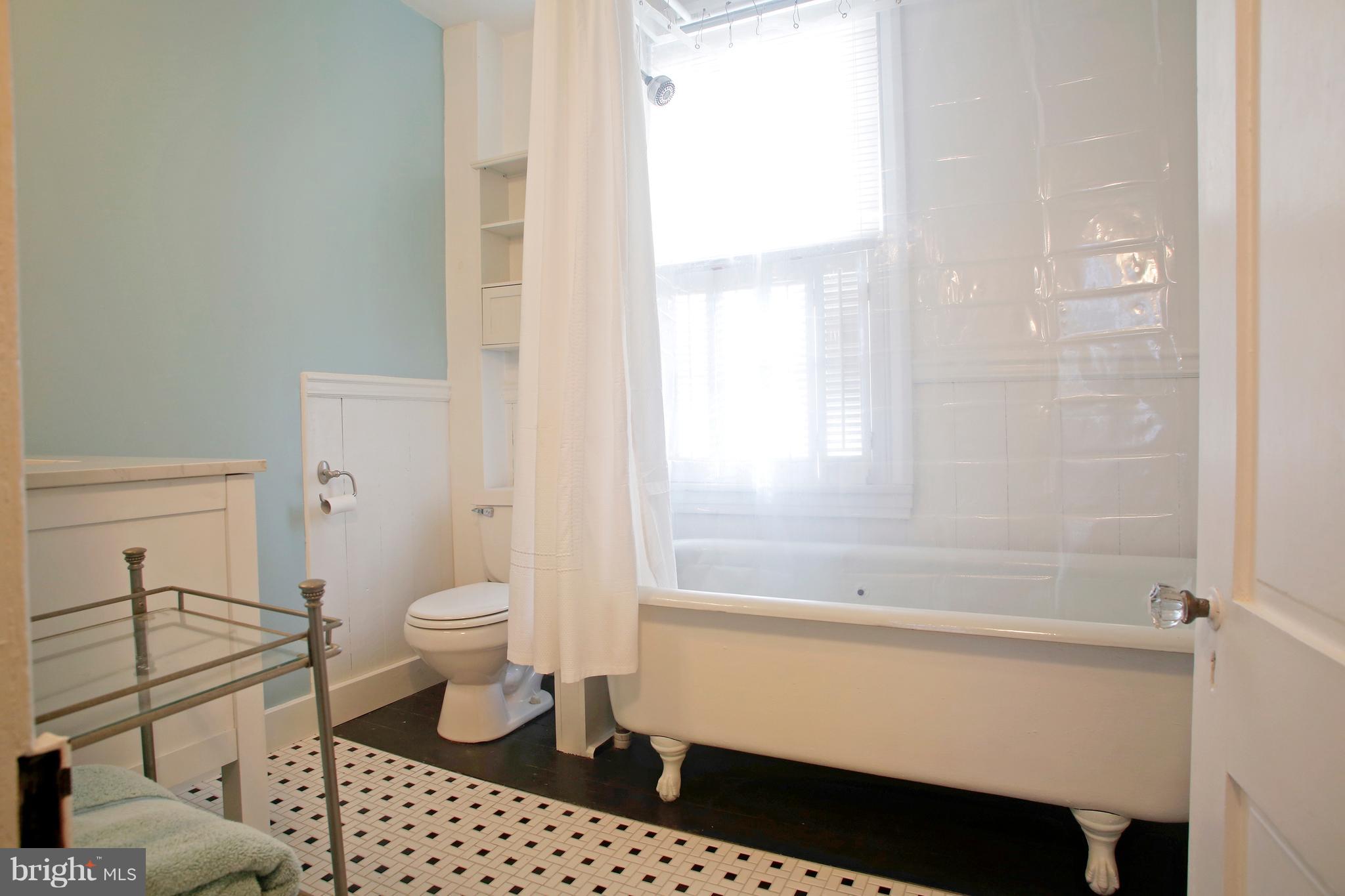 DOWNTOWN CHESTERTOWN - Residential