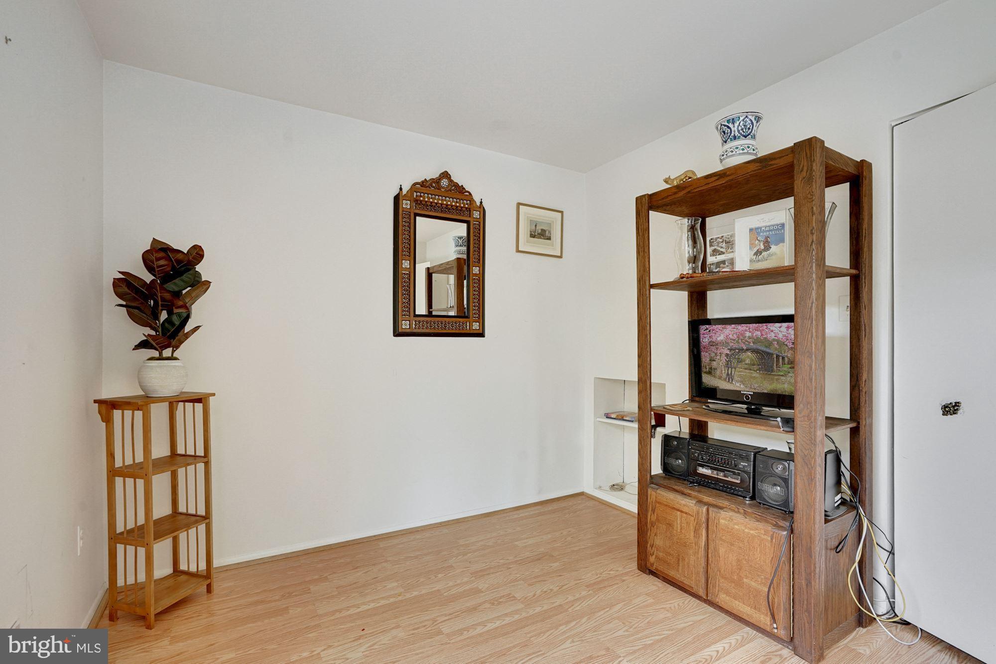 COVINGTON - Residential