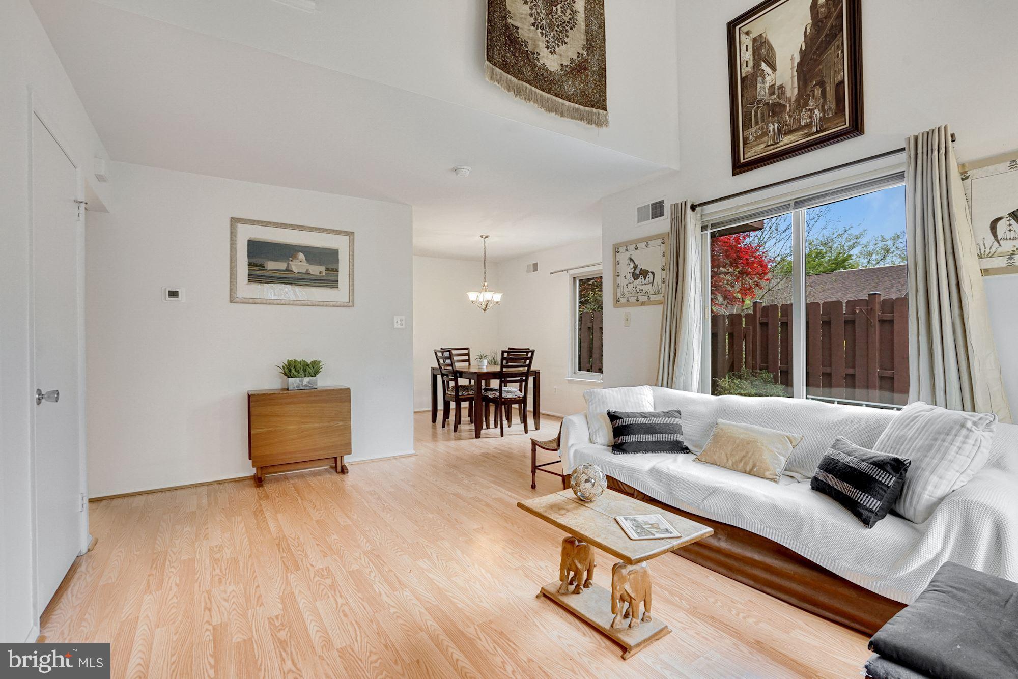 COVINGTON - Residential