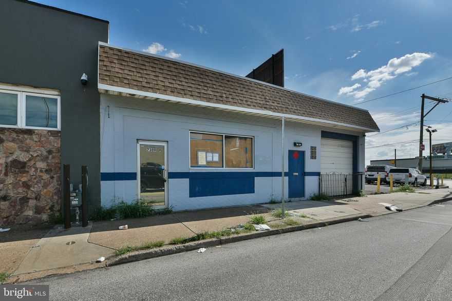Prime Commercial Opportunity in Tacony!
Situated at the high-traffic intersection of Cottman Avenue & State Road, this property boasts outstanding visibility and unlimited potential. The building includes a drive-through garage bay for seamless access and a front office space, ideal for customer service and daily operations. With direct access from the I-95 exit, this location guarantees heavy traffic flow and maximum exposure—perfect for growing or launching your business in a thriving, in-demand area.