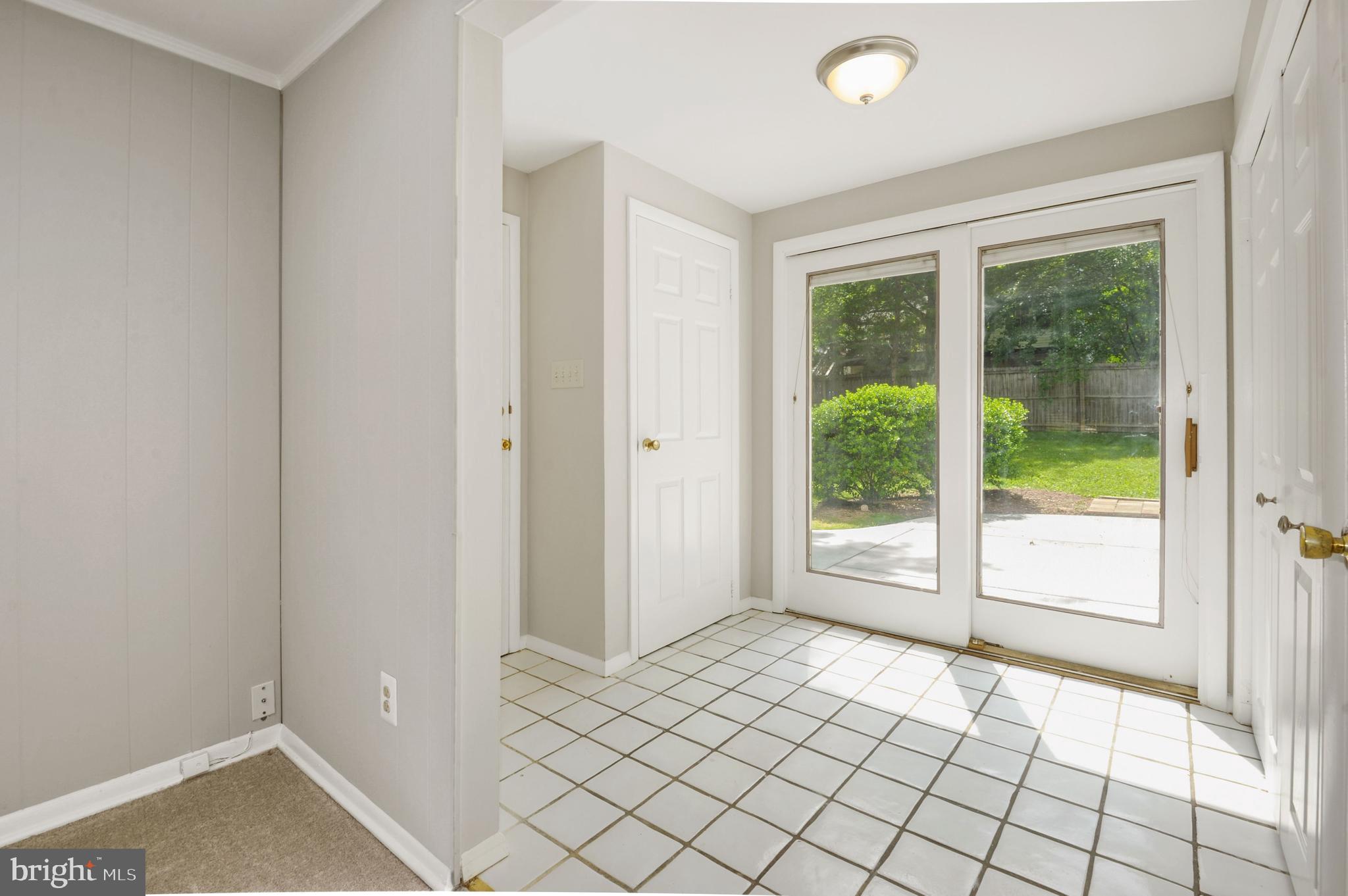 HUNTERS CREEK - Residential