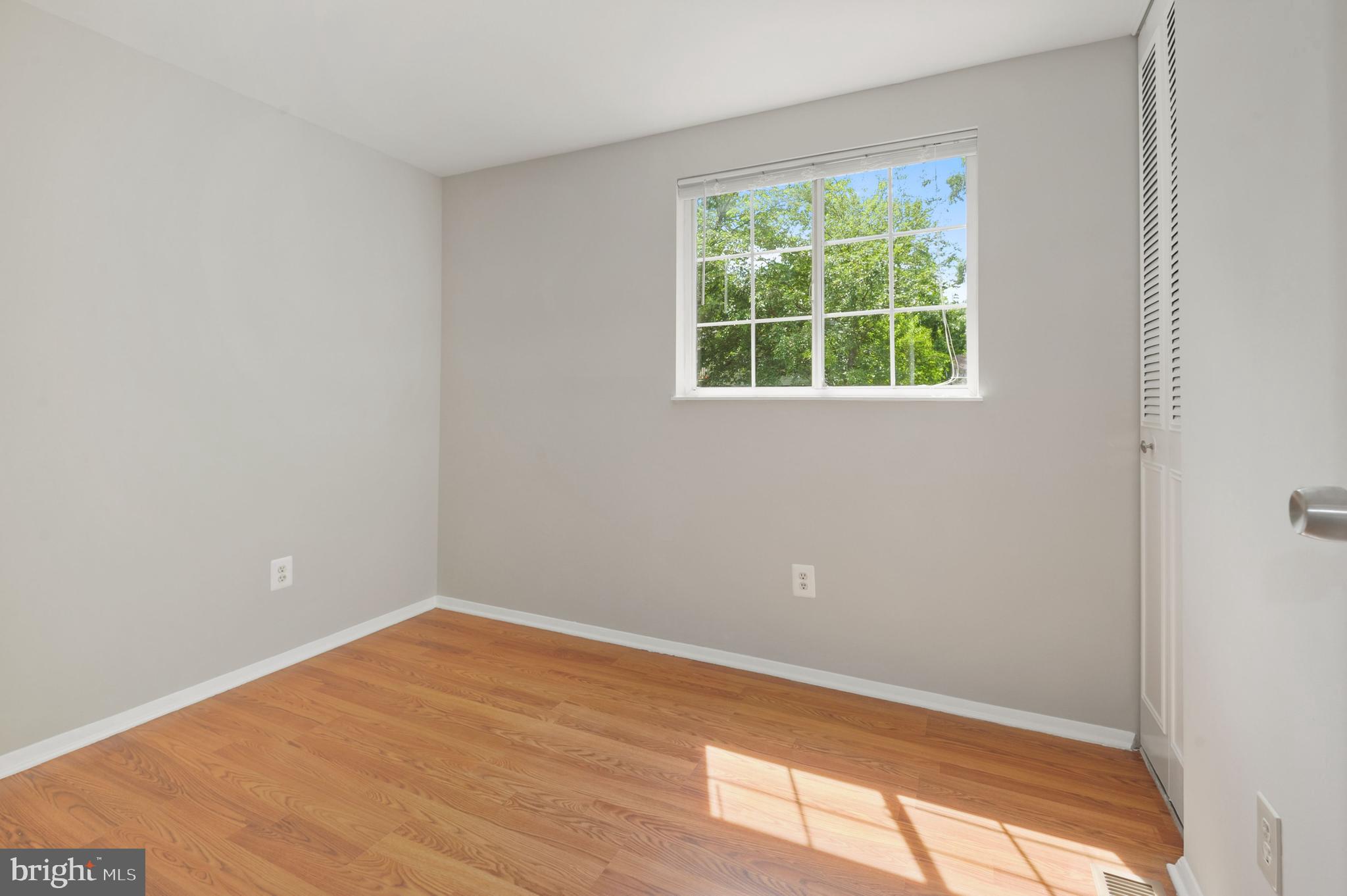 HUNTERS CREEK - Residential