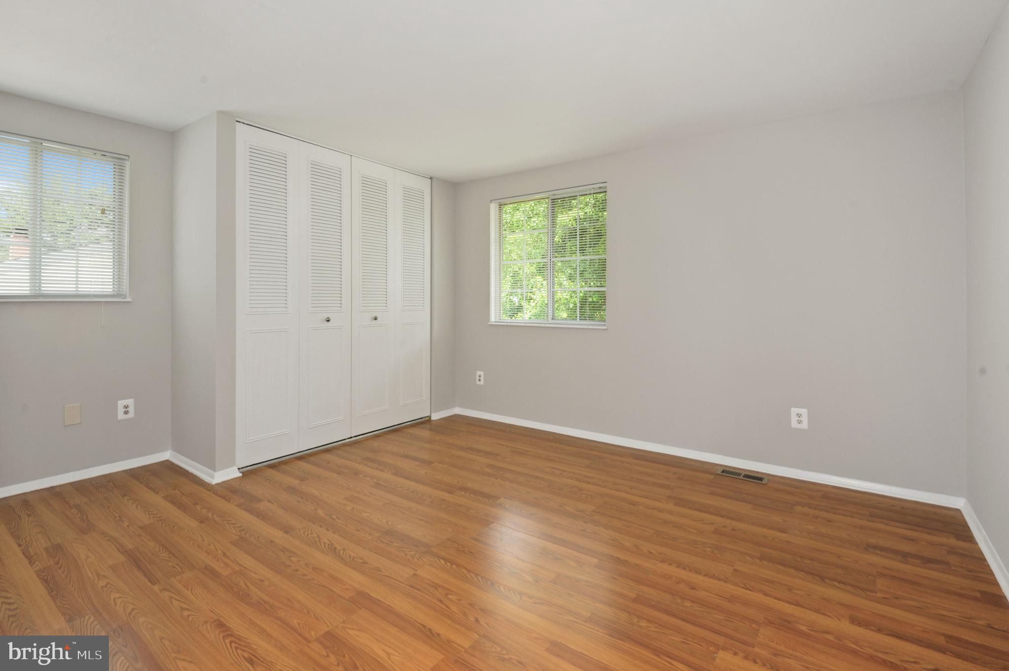 HUNTERS CREEK - Residential