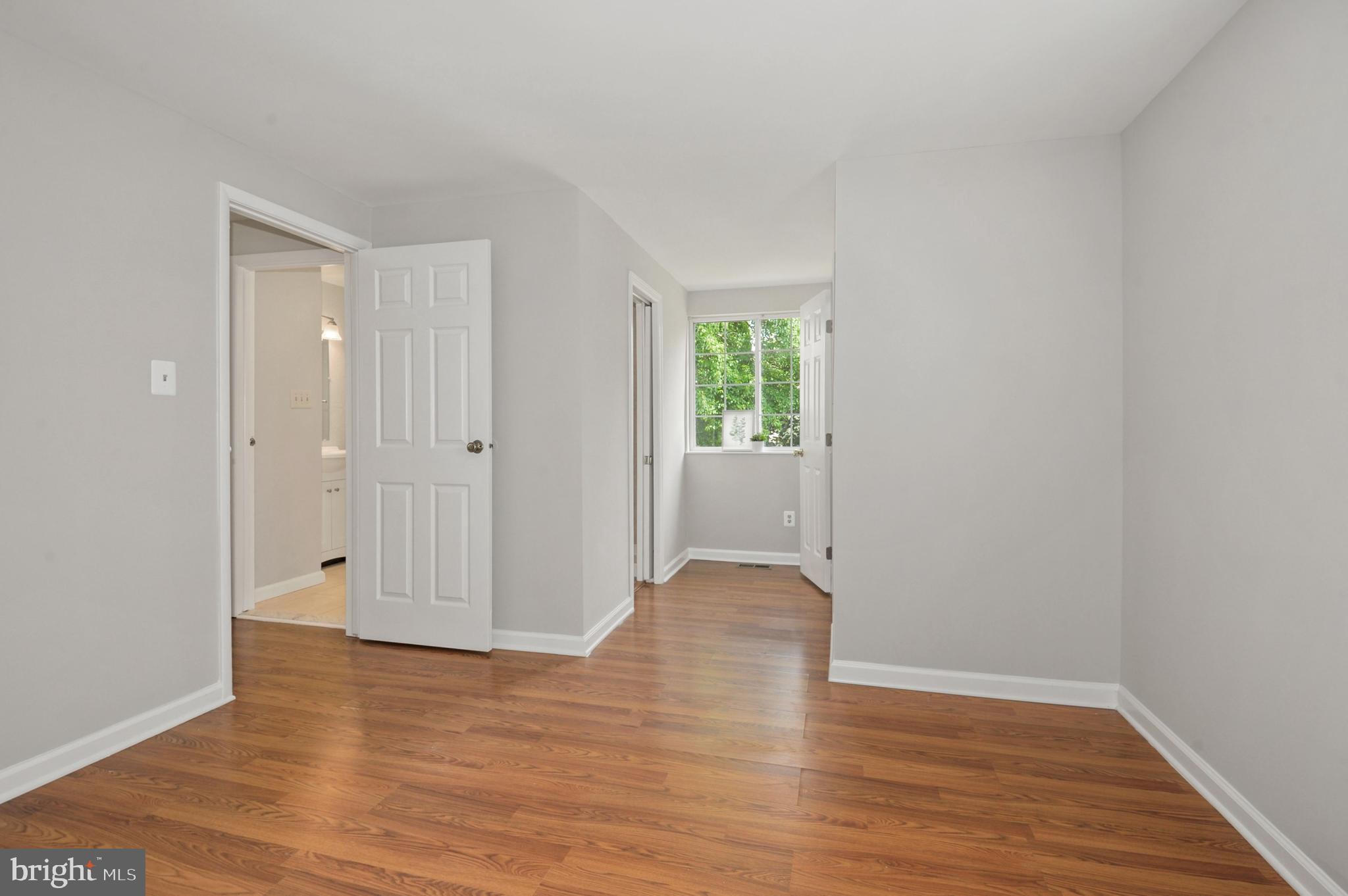 HUNTERS CREEK - Residential