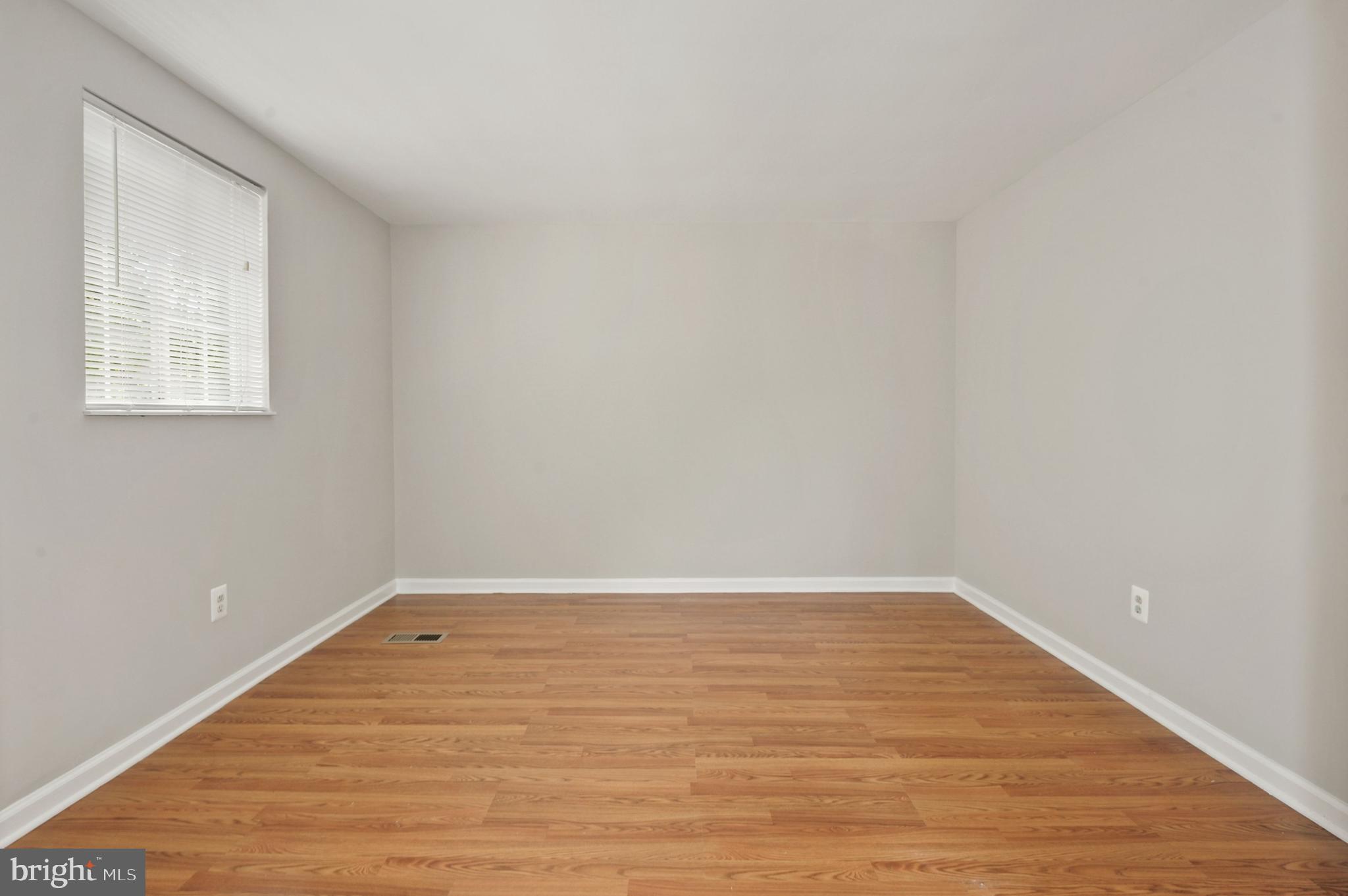 HUNTERS CREEK - Residential