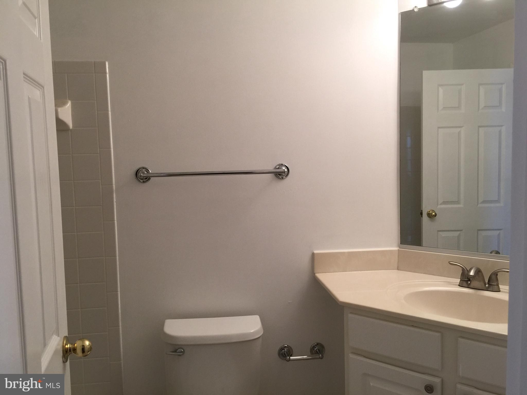 RANDOM HILLS LAND BAY - Residential Lease