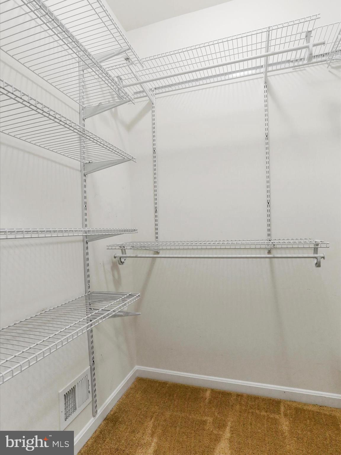 SHENANDOAH SPRINGS - Residential