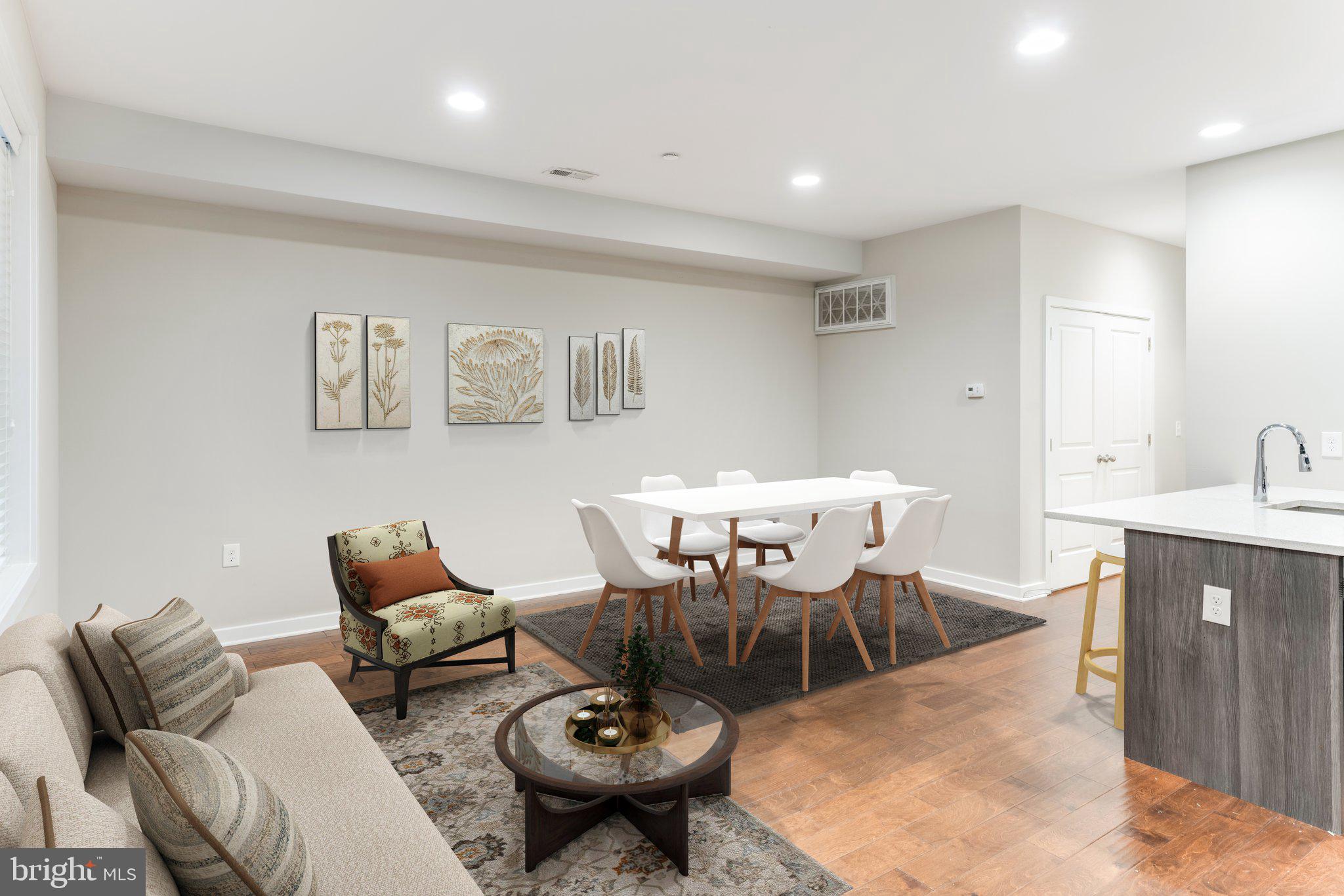 LUDLOW - Residential Lease