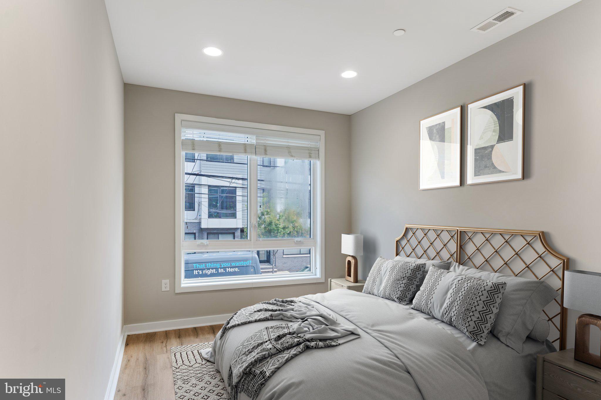 LUDLOW - Residential Lease