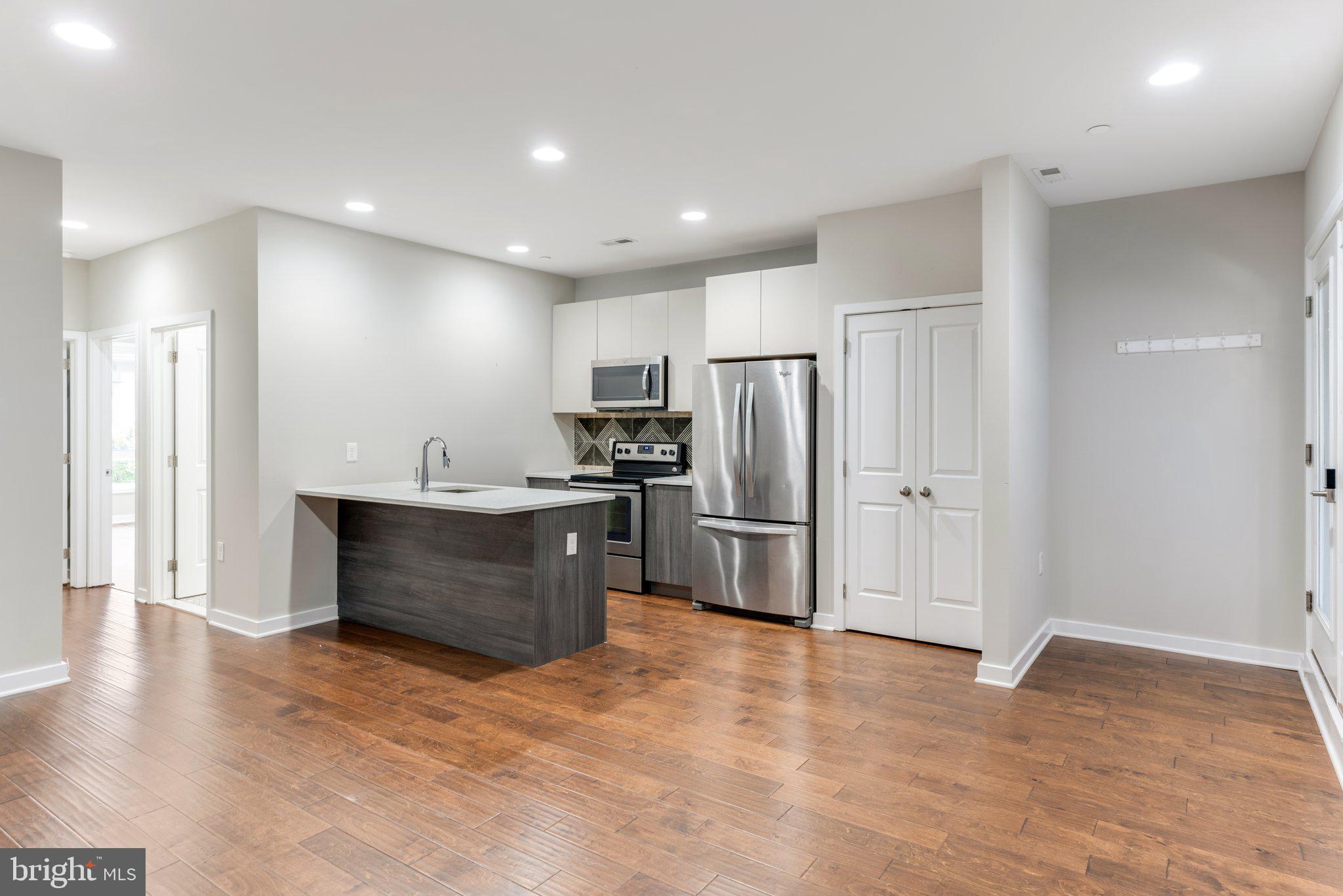 LUDLOW - Residential Lease