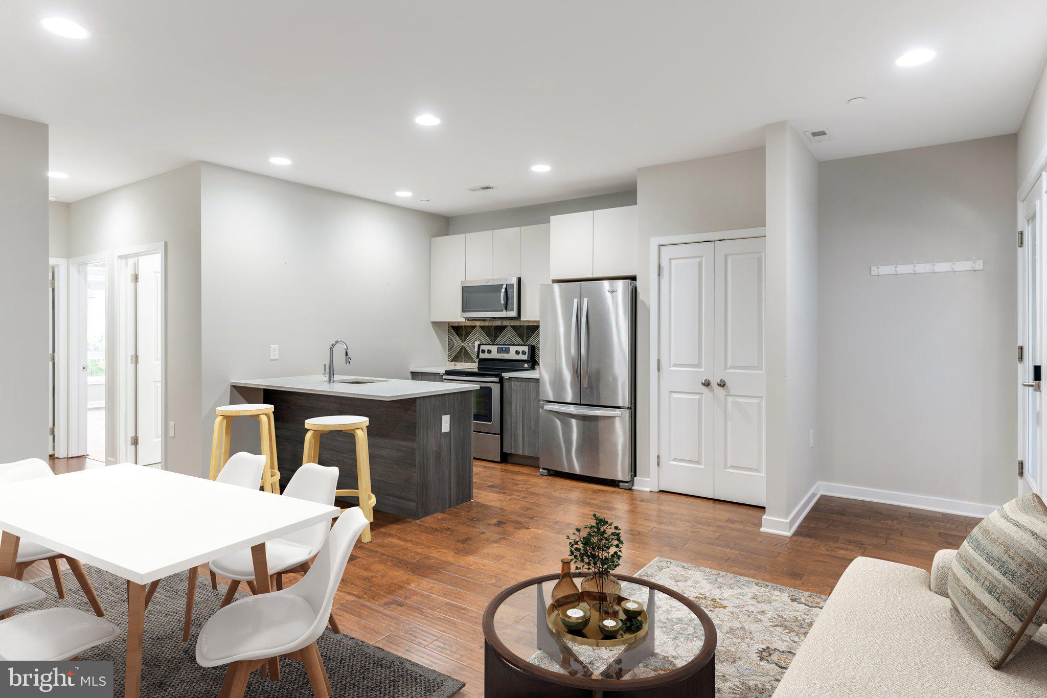 LUDLOW - Residential Lease