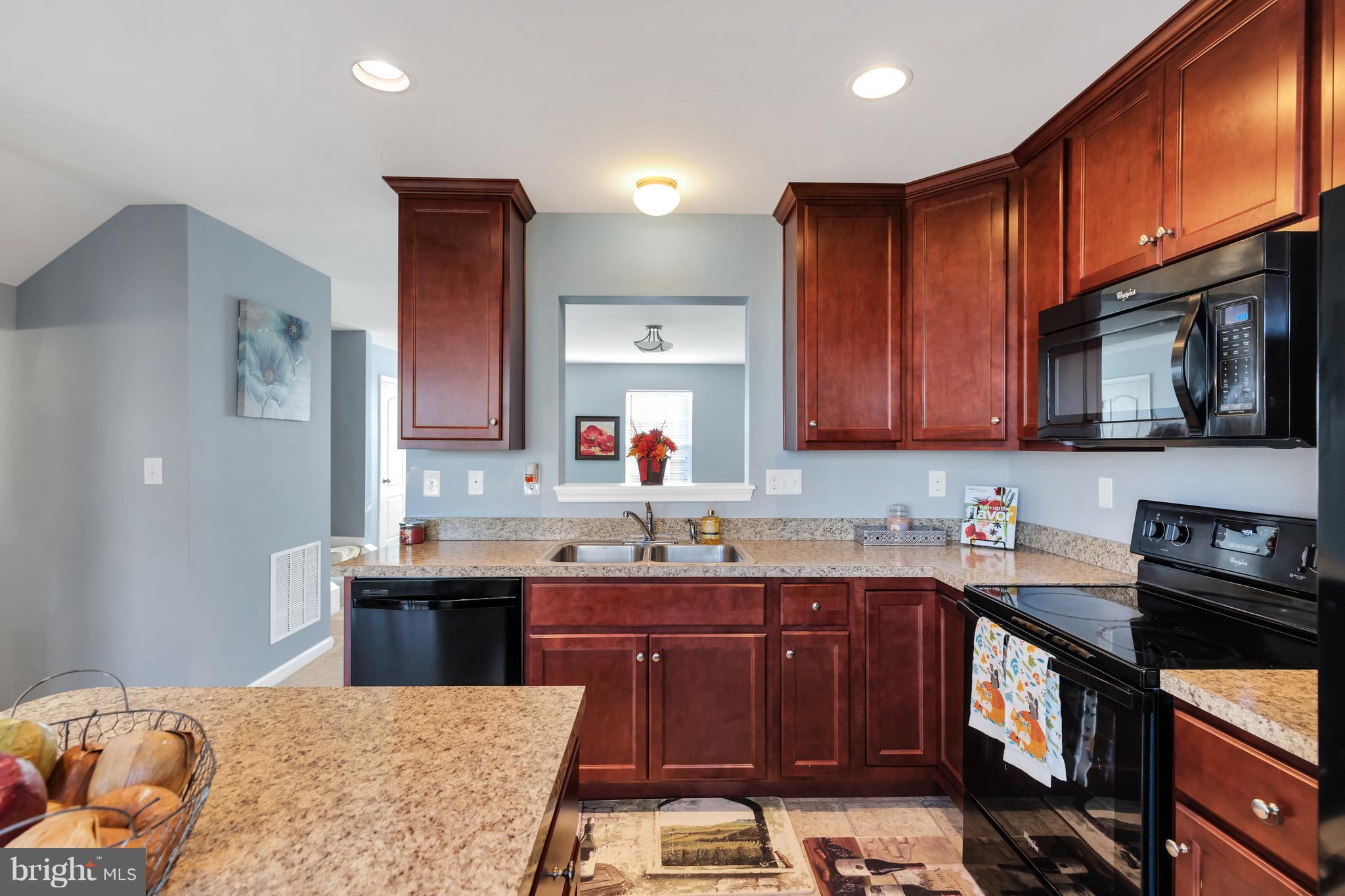 STONEBROOK VILLAGE - Residential