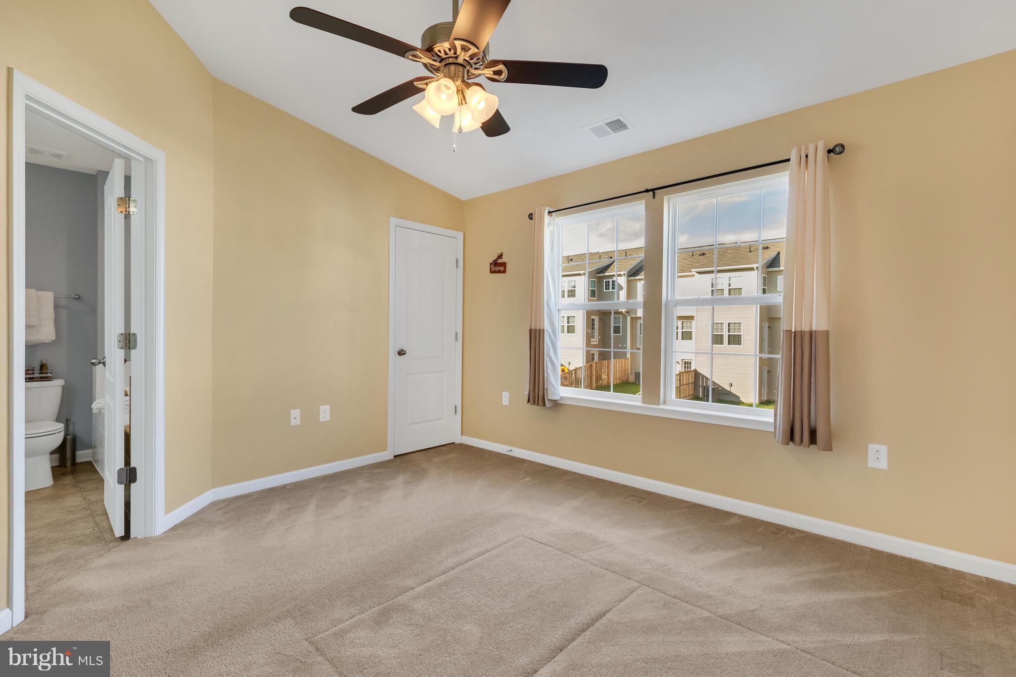 STONEBROOK VILLAGE - Residential