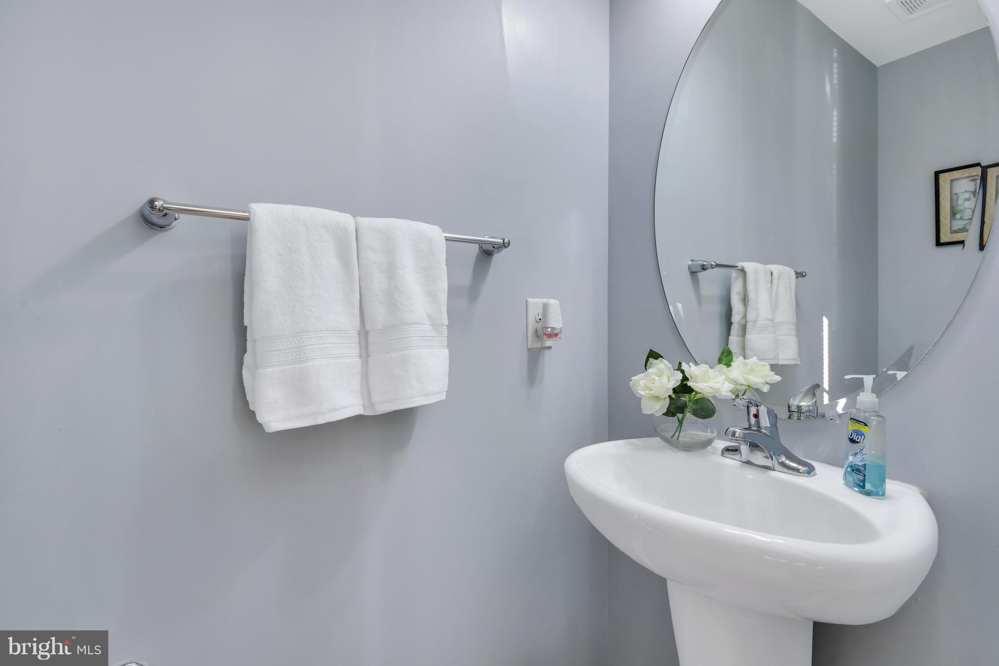 STONEBROOK VILLAGE - Residential