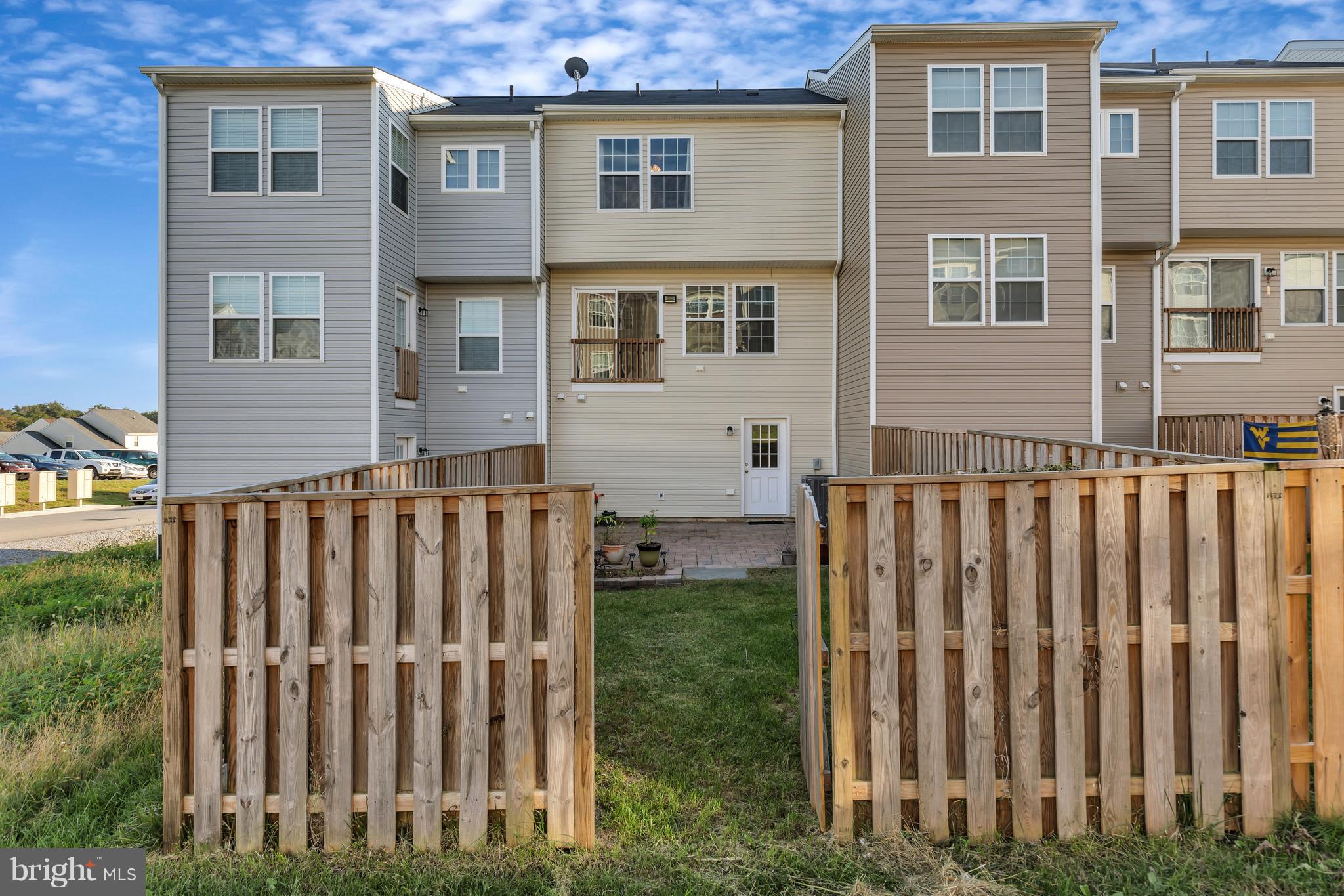 STONEBROOK VILLAGE - Residential