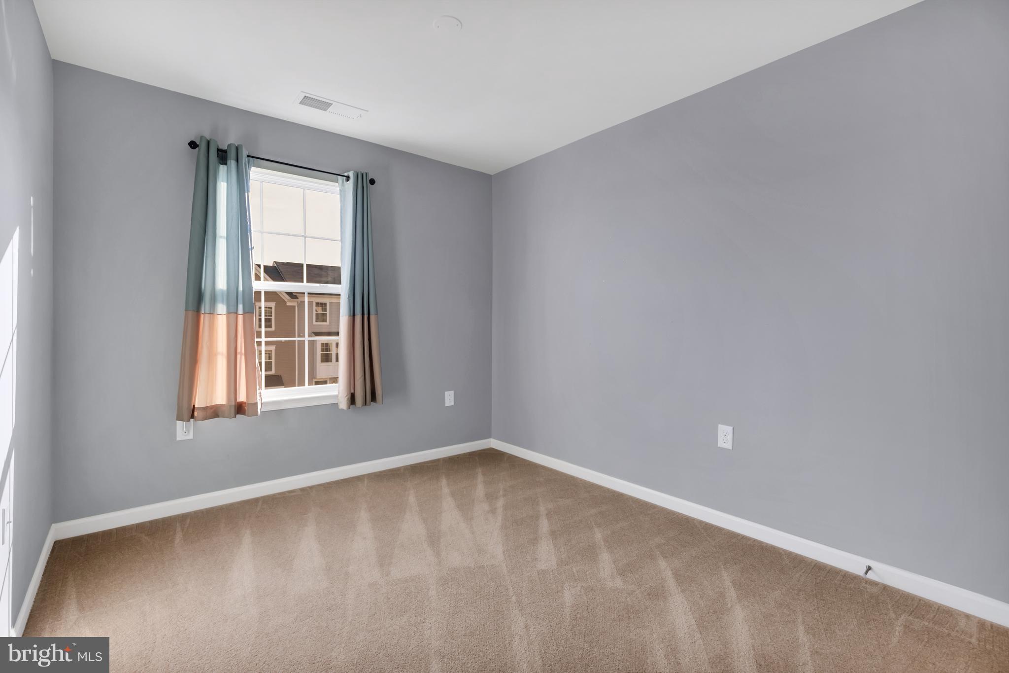 STONEBROOK VILLAGE - Residential