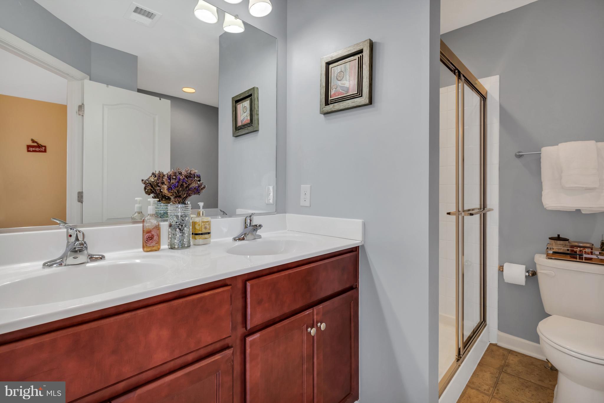 STONEBROOK VILLAGE - Residential