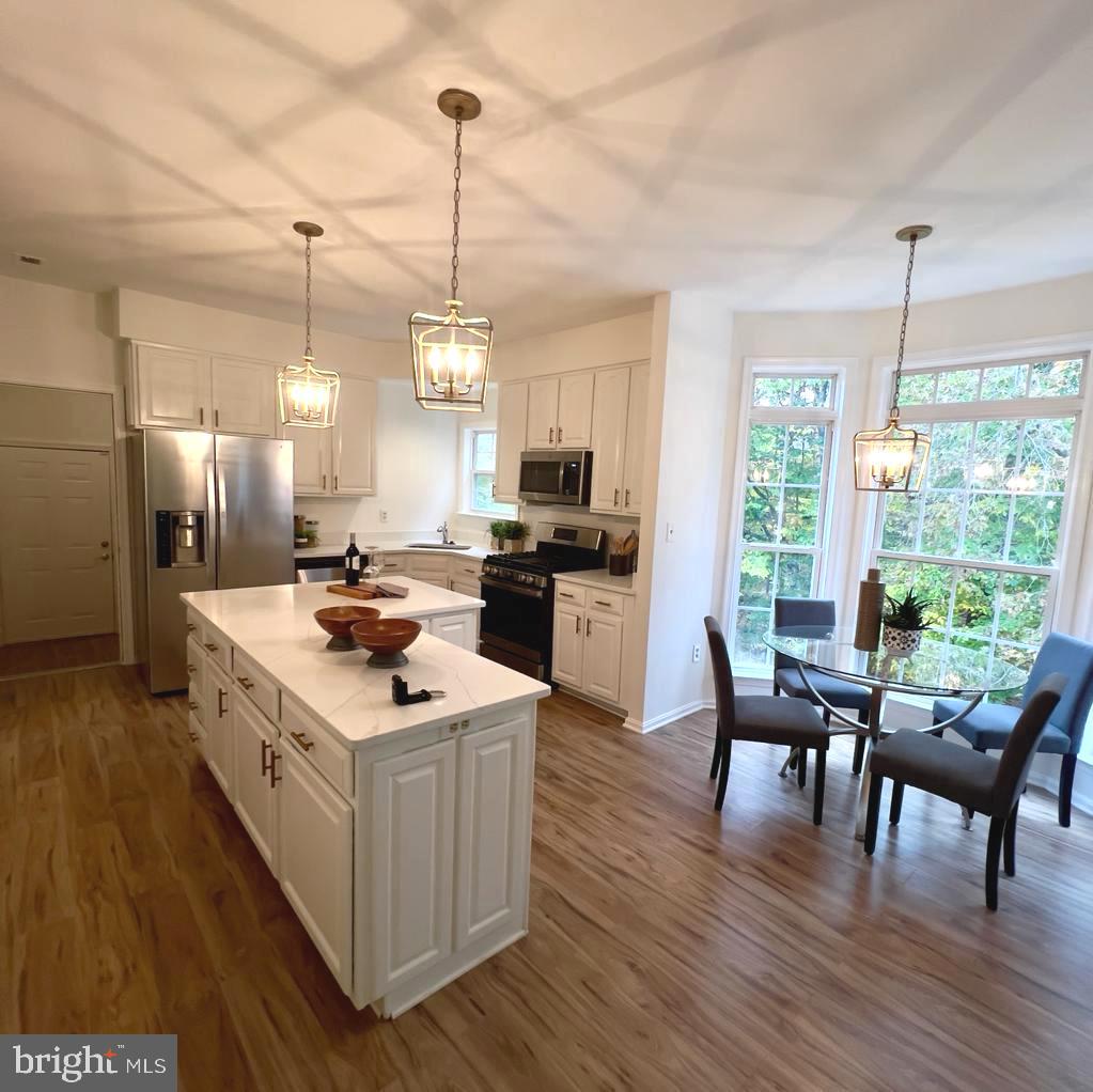 DALE CITY - Residential