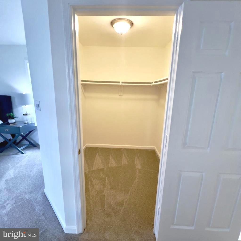 DALE CITY - Residential