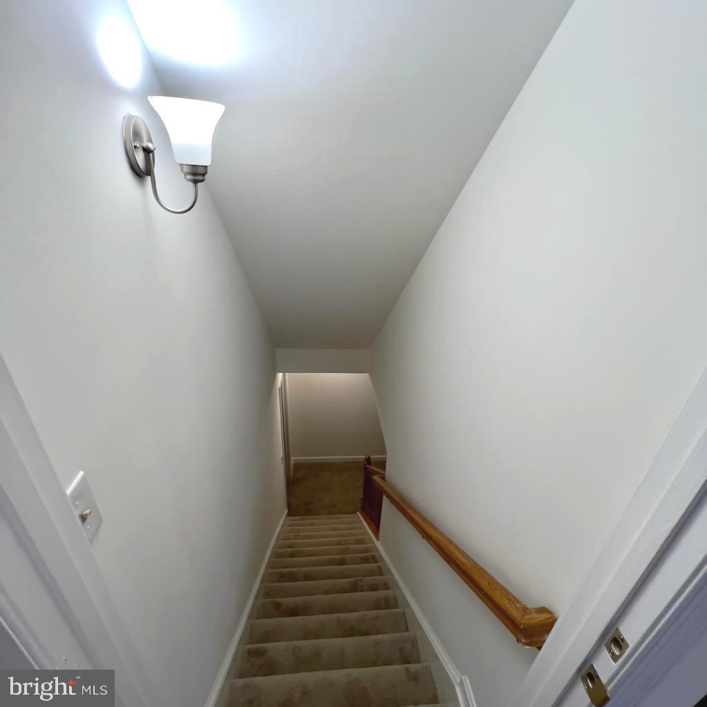 DALE CITY - Residential