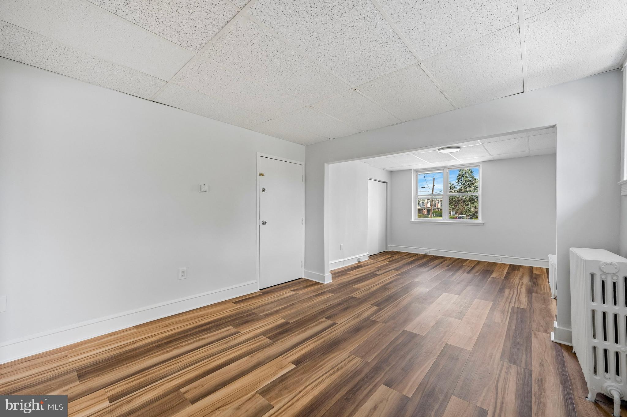 HOLMESBURG - Residential Income