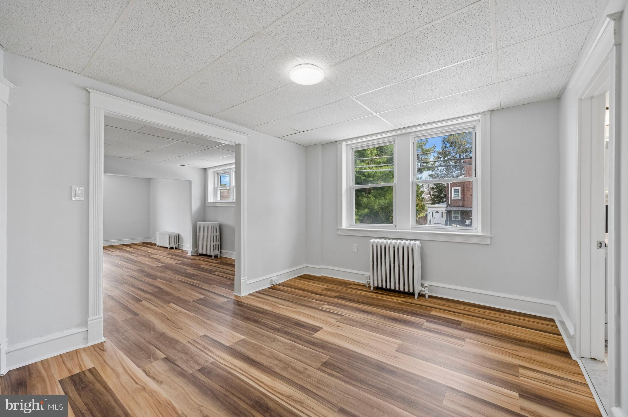 HOLMESBURG - Residential Income