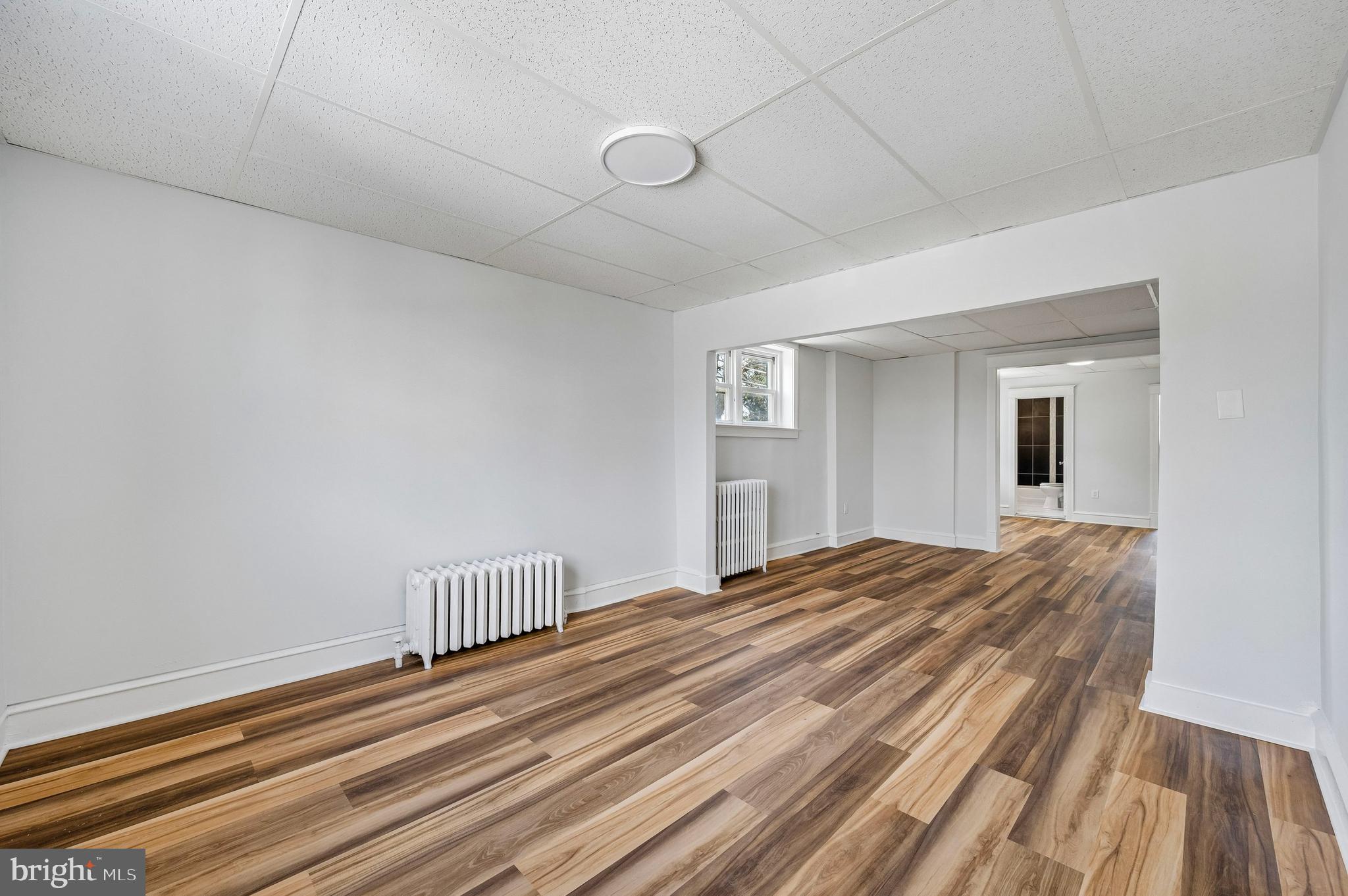 HOLMESBURG - Residential Income