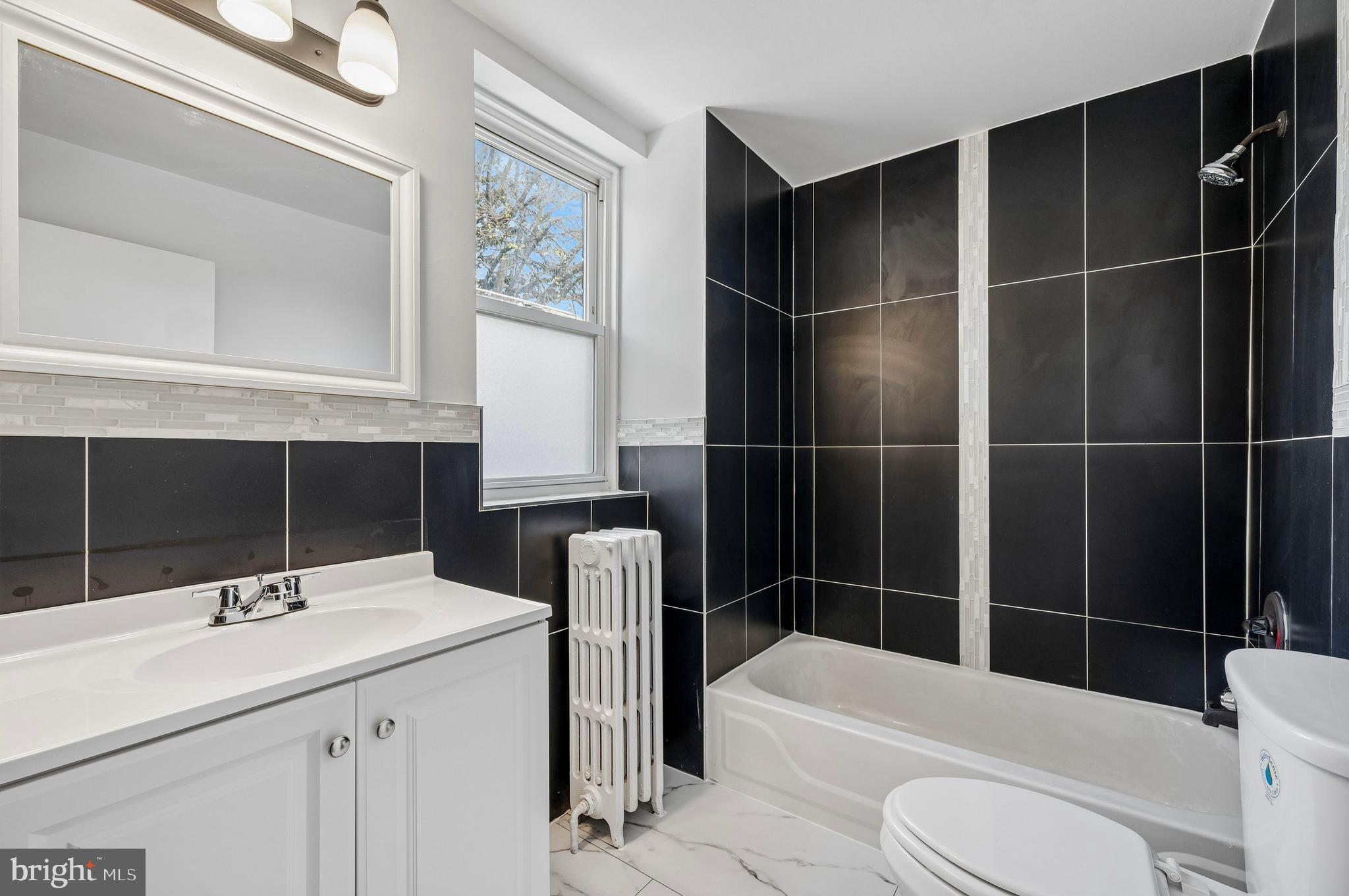 HOLMESBURG - Residential Income