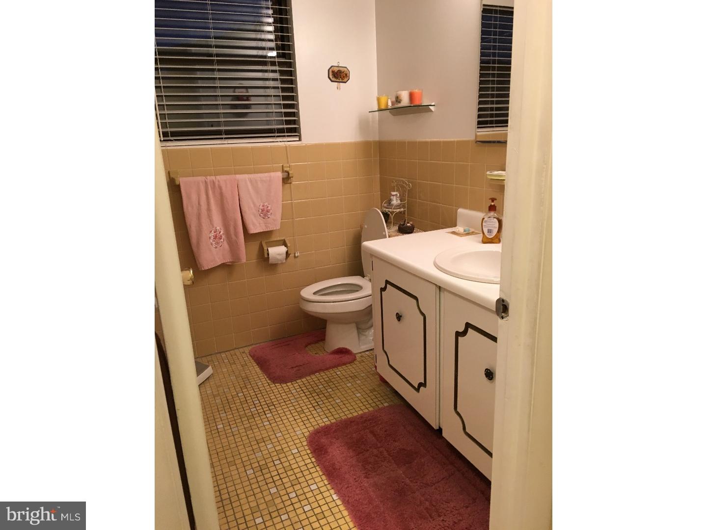 BUSTLETON - Residential