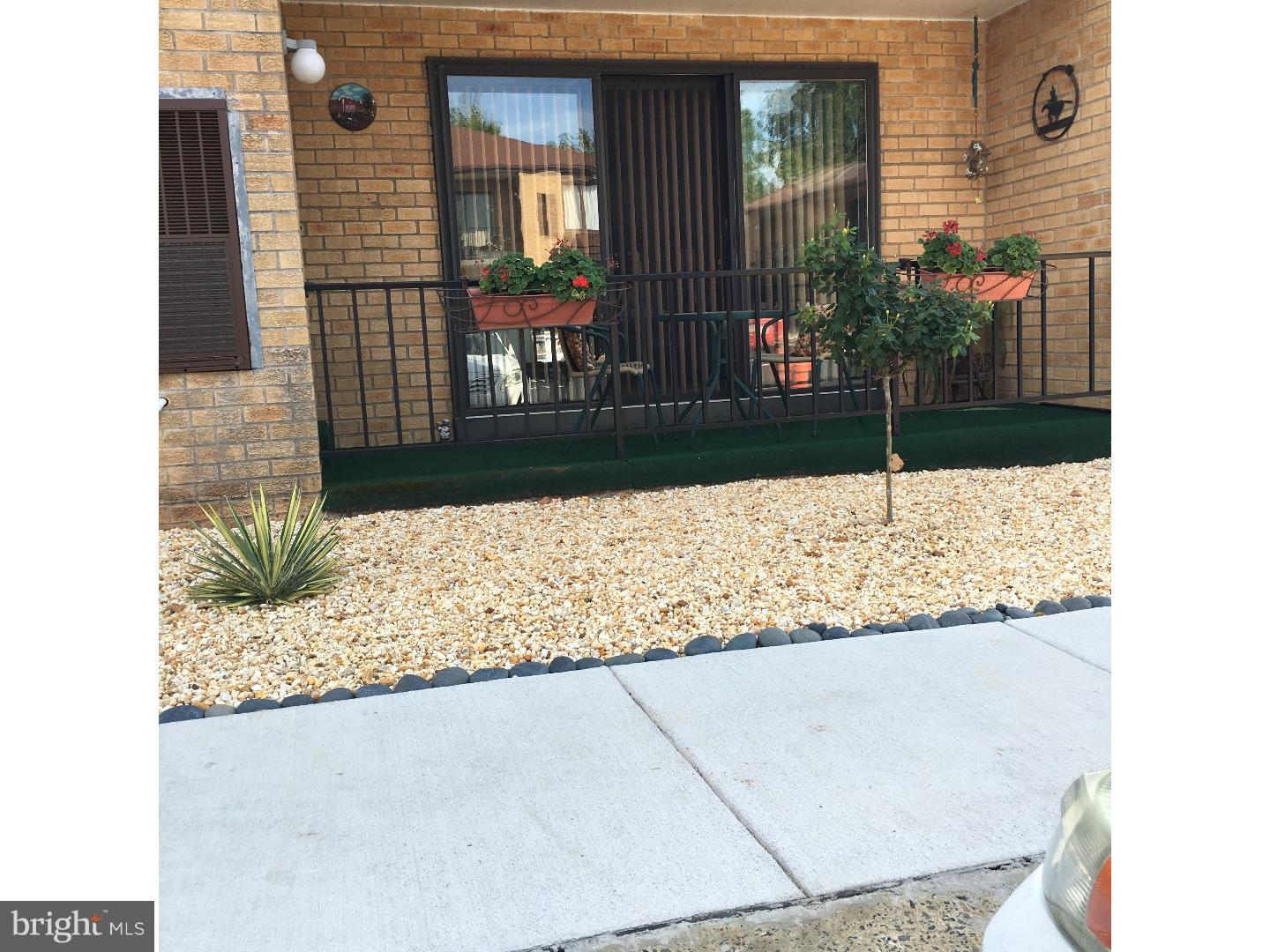 BUSTLETON - Residential