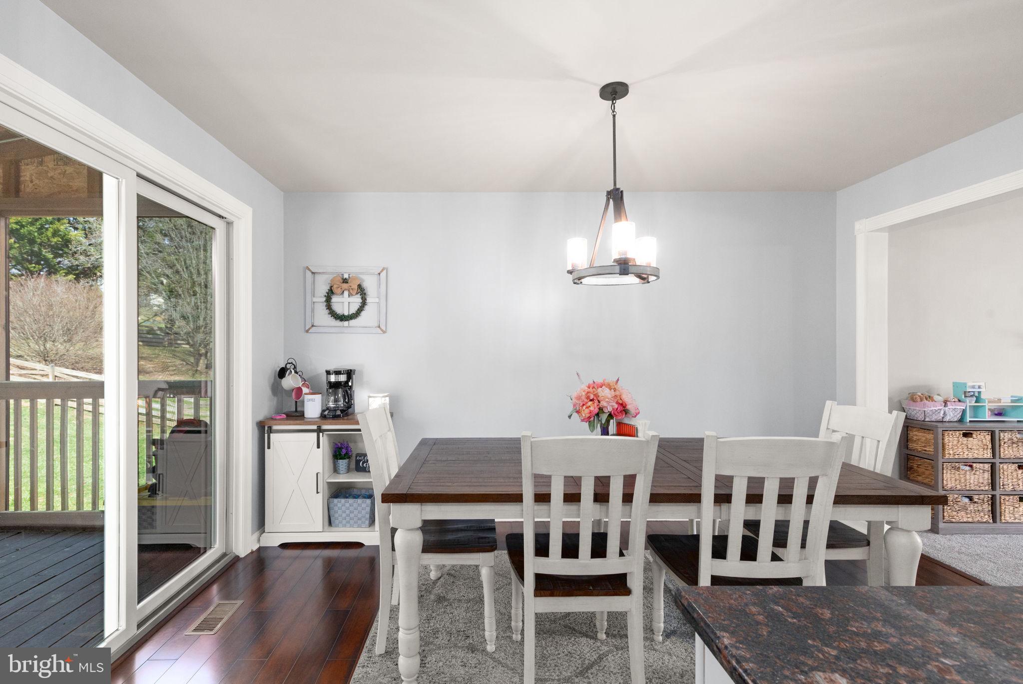 ATLEE RIDGE - Residential