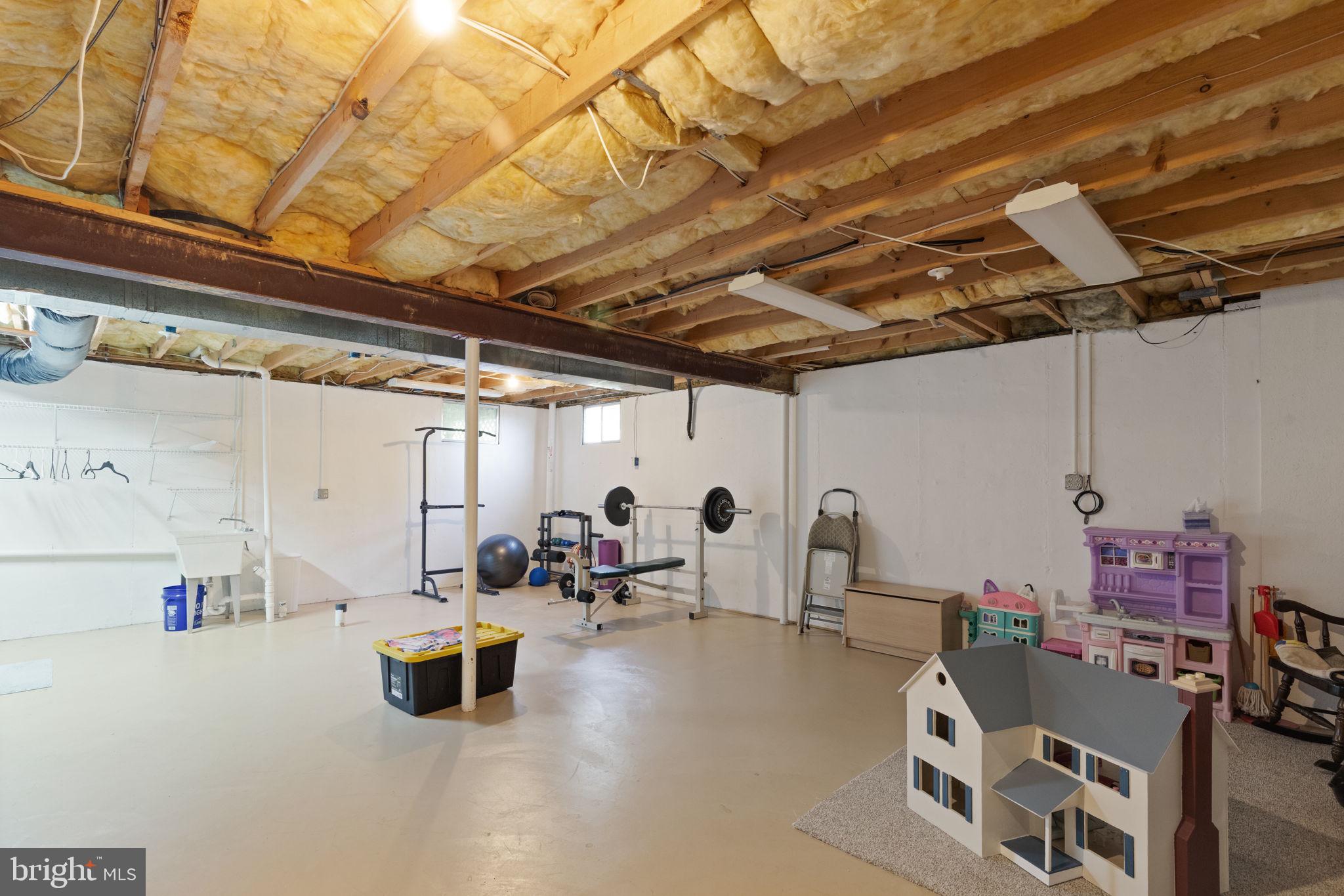 ATLEE RIDGE - Residential