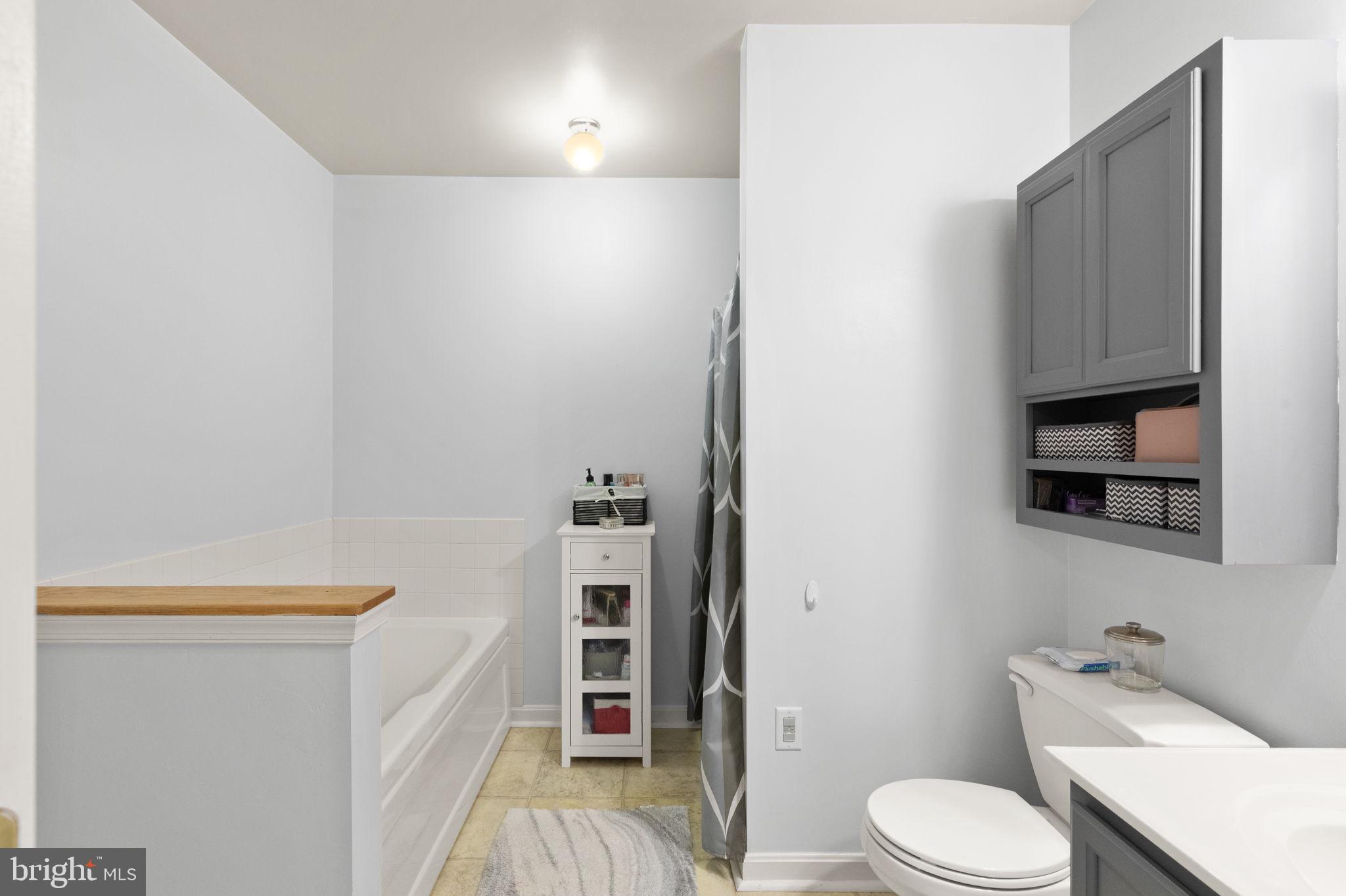 ATLEE RIDGE - Residential