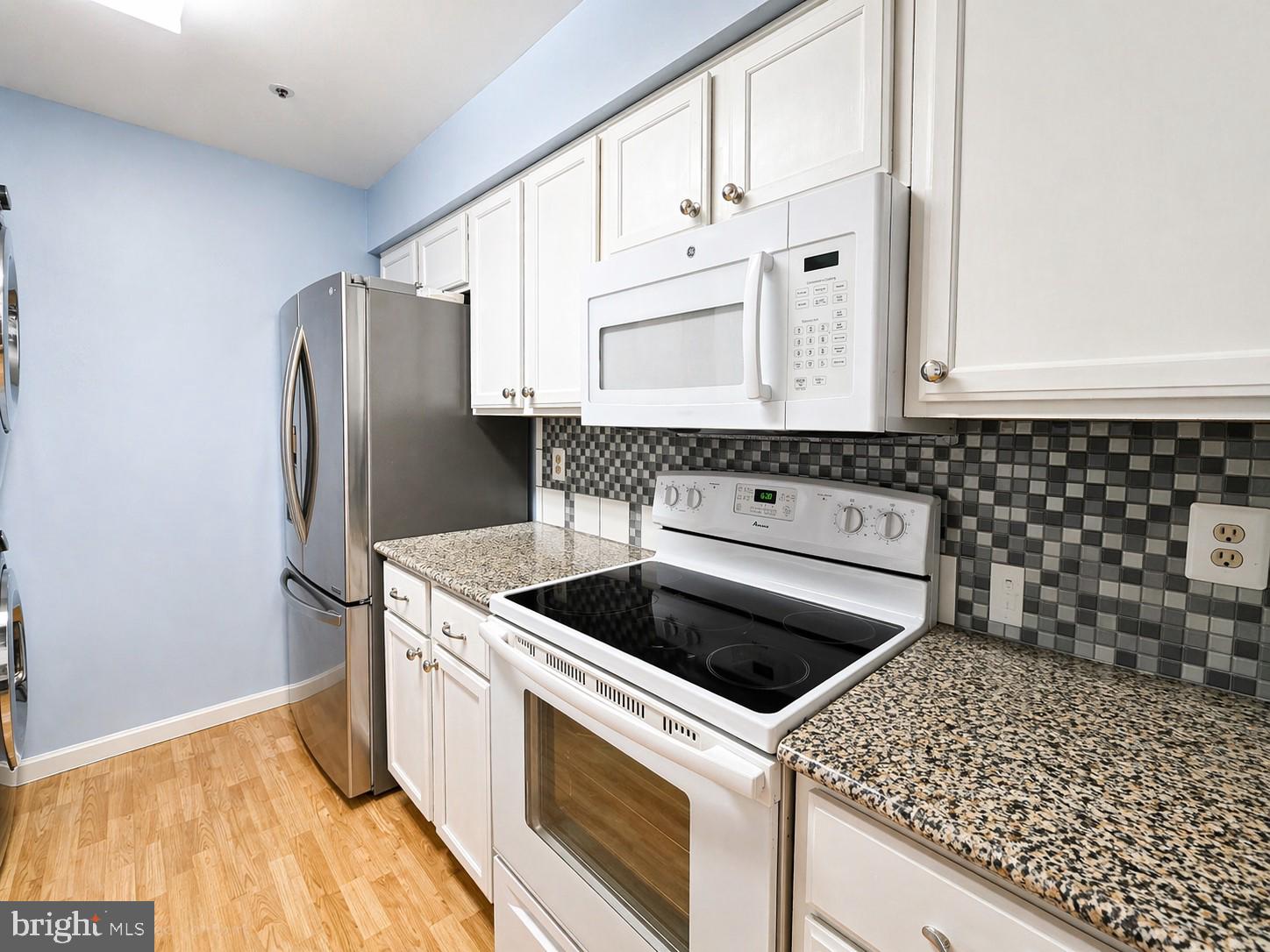 VILLAGE OF MONTGOMERY RUN - Residential