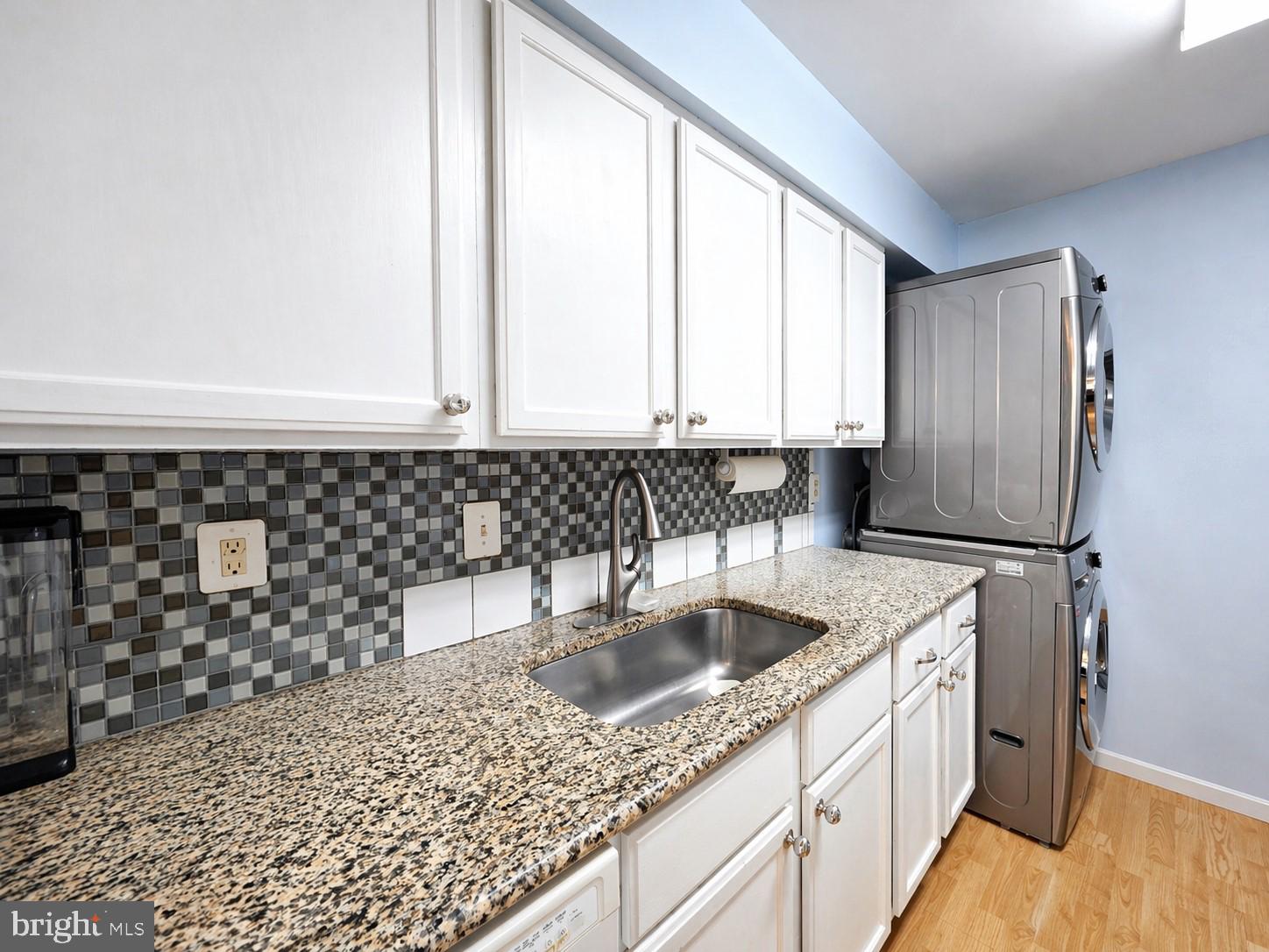 VILLAGE OF MONTGOMERY RUN - Residential